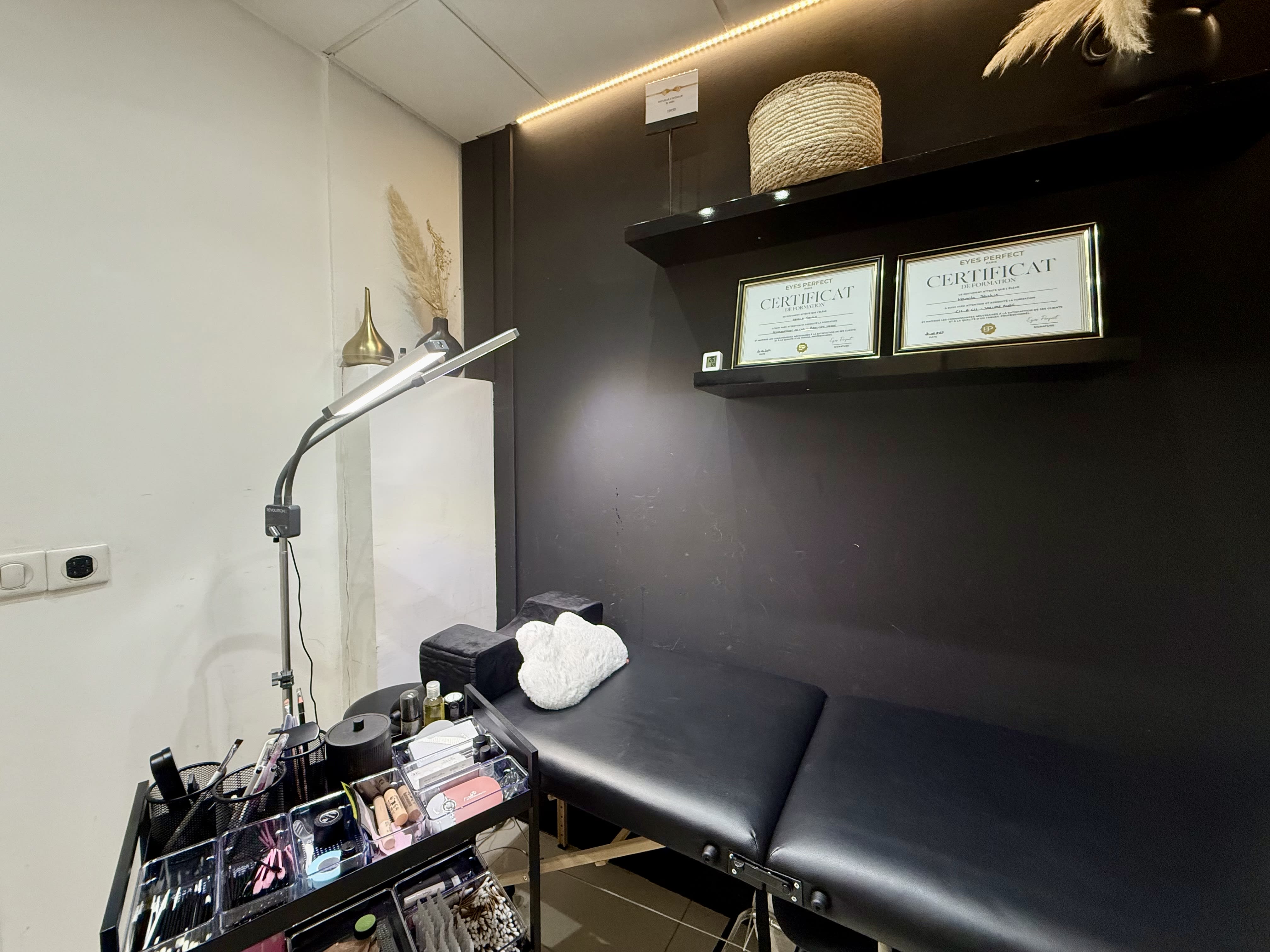 Khomsa | Concept Store & Beauty - Institut de beauté Cannes - Khomsa | Concept Store & Beauty - Photo Galerie - OneBooking