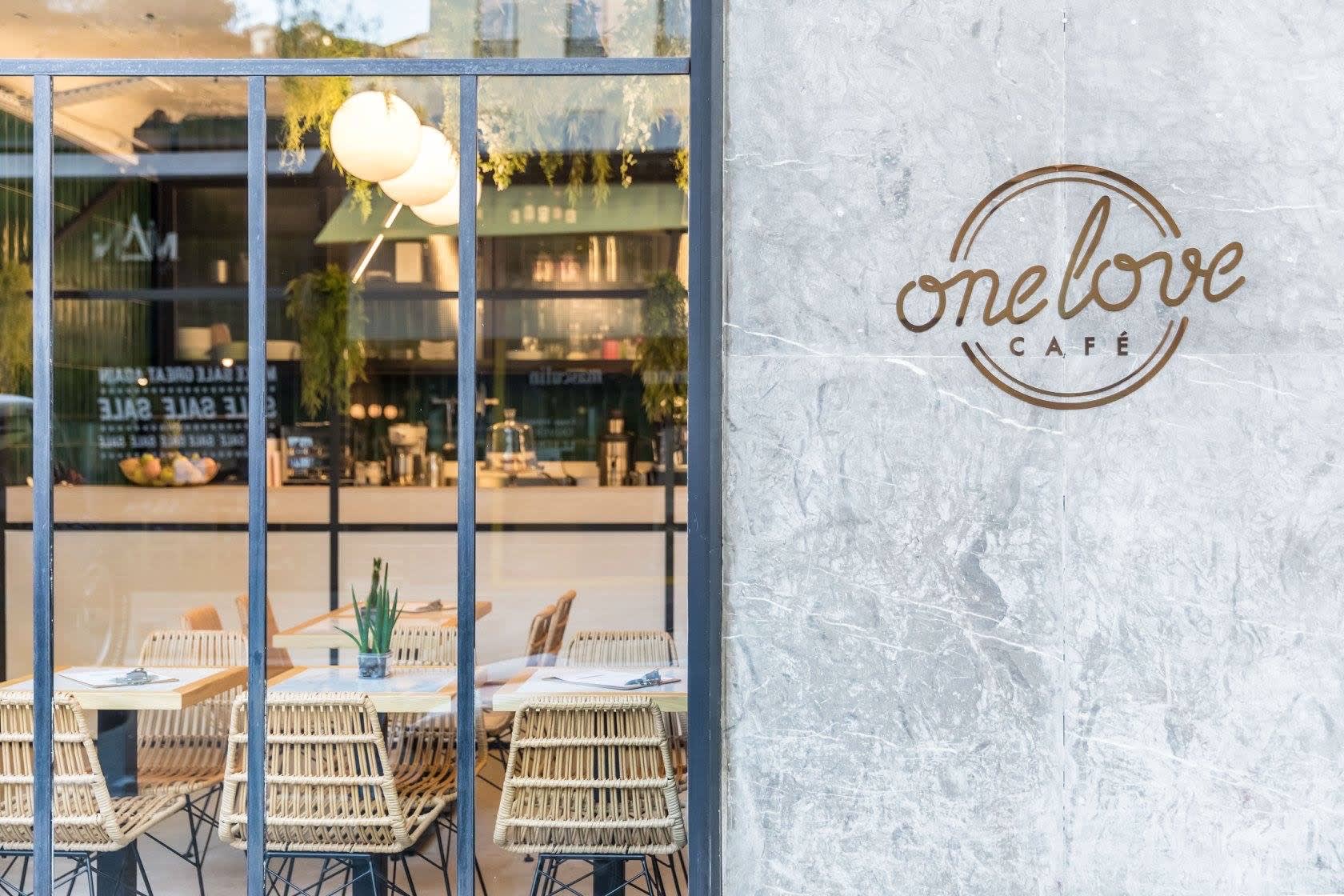 One Love Café - Coiffure Nice - One Love Café - Photo Galerie - OneBooking