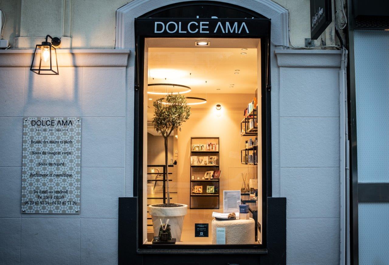 Dolce Ama - Expert JETPEEL - Coiffure Nice - Photo de couverture - OneBooking