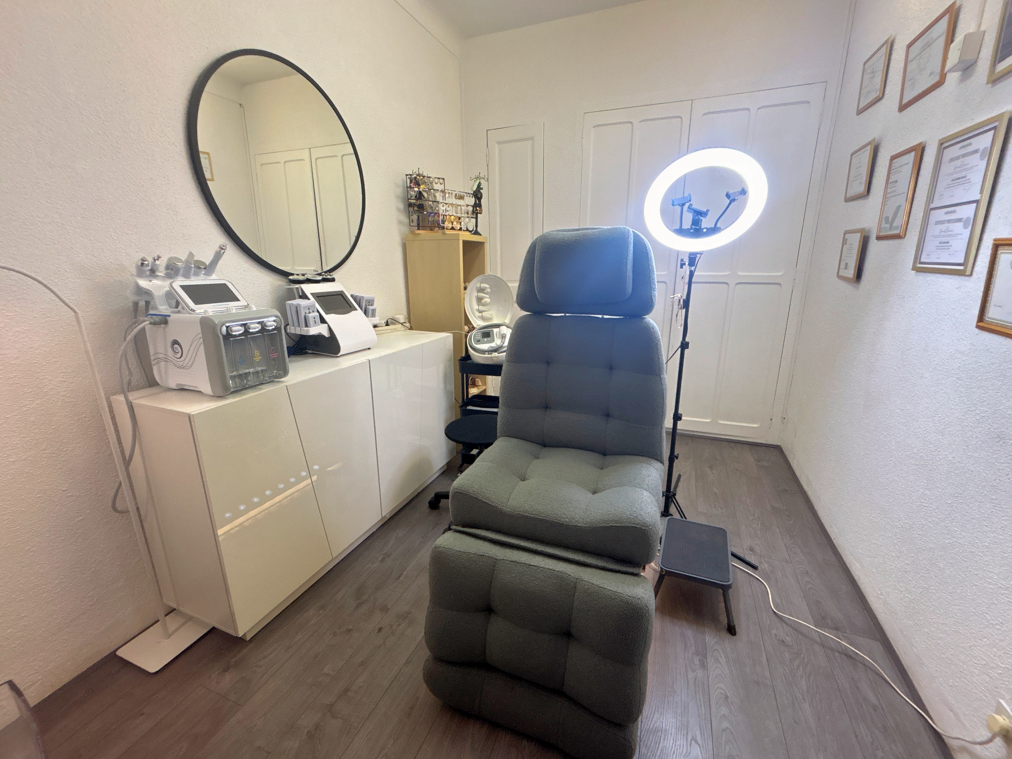 Leo Brillant Company - Institut de beauté Cannes - Leo Brillant Company - Photo Galerie - OneBooking