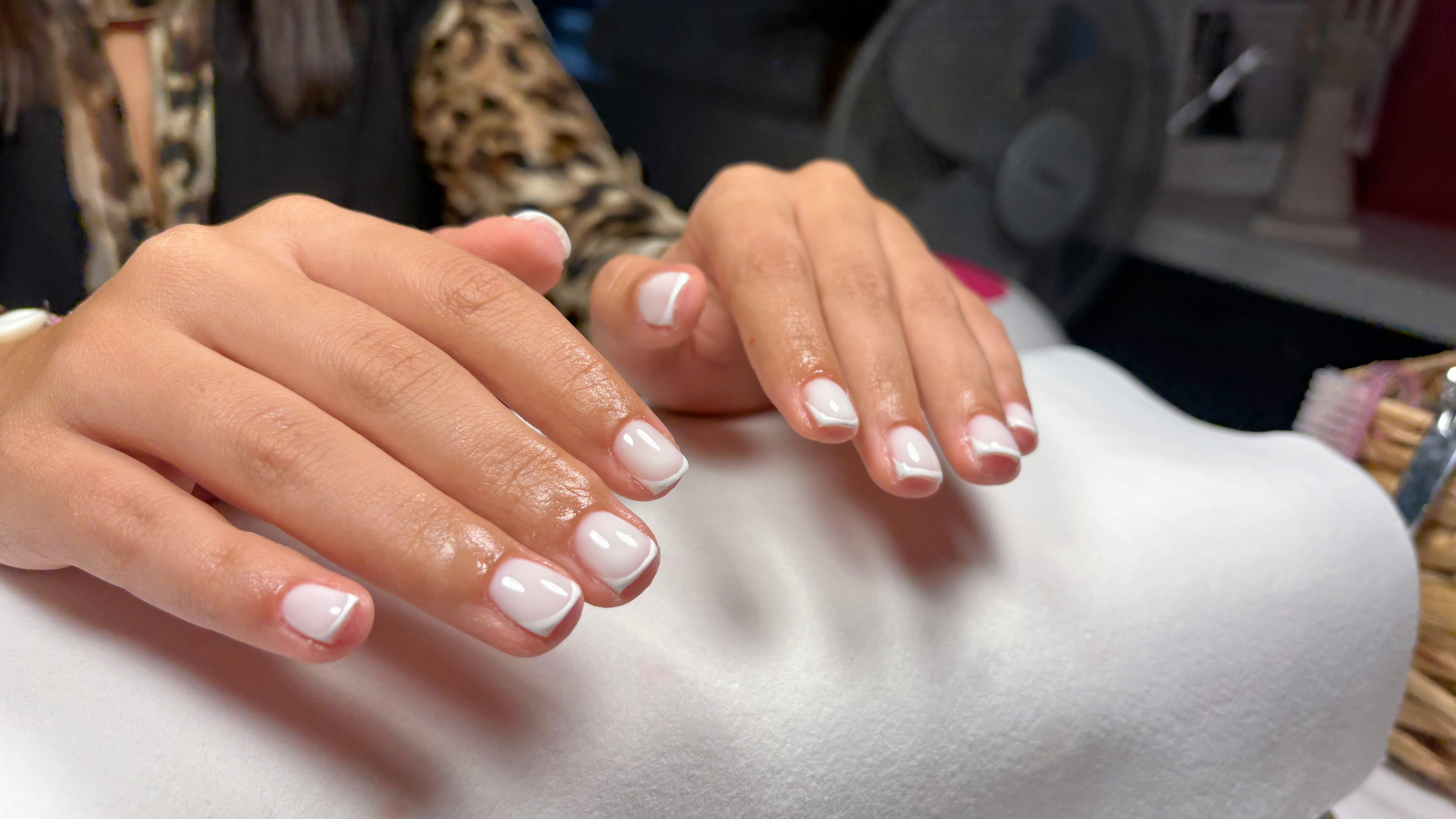 Smile Edit & Nailys Beauty