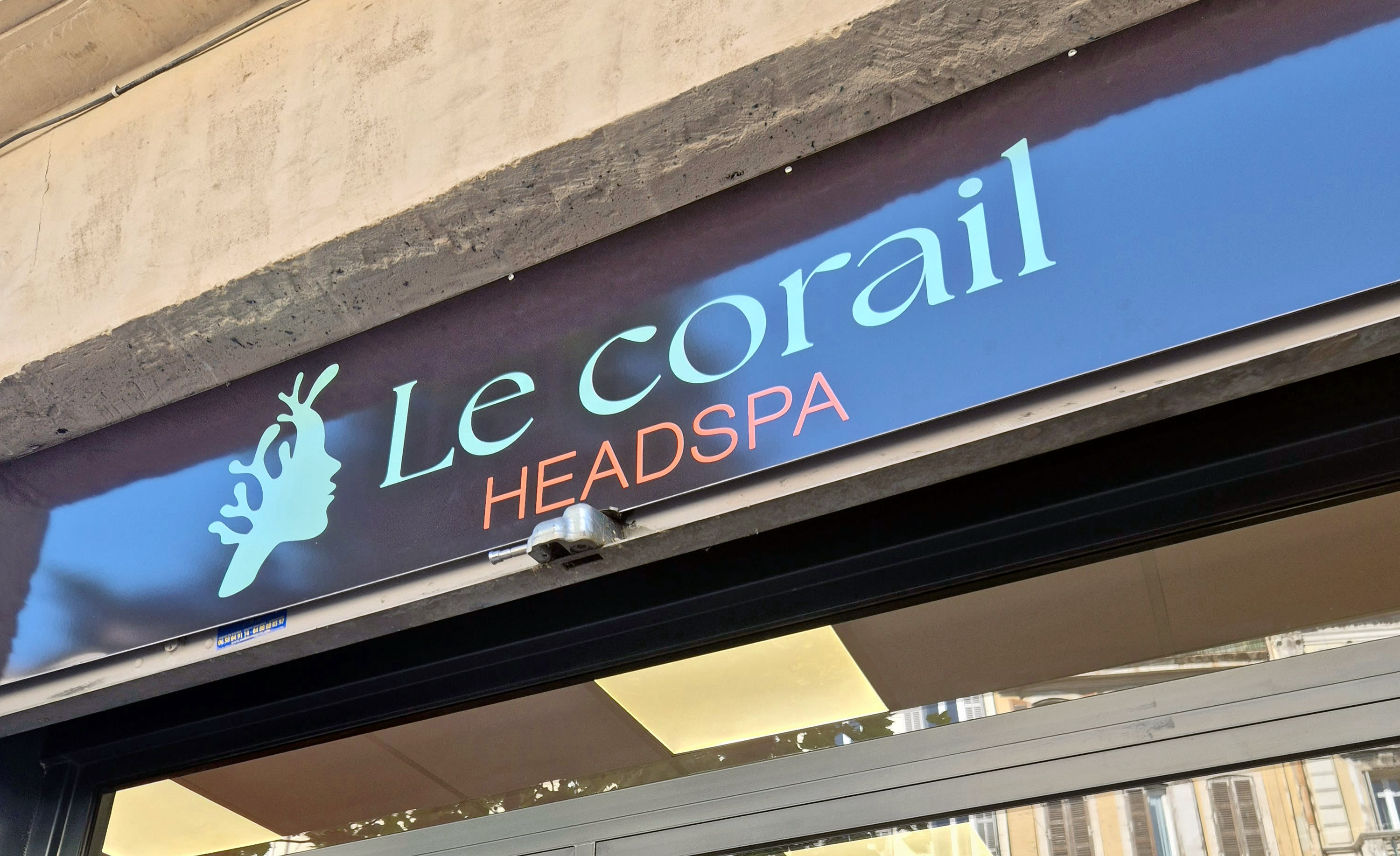 LE CORAIL HEAD SPA