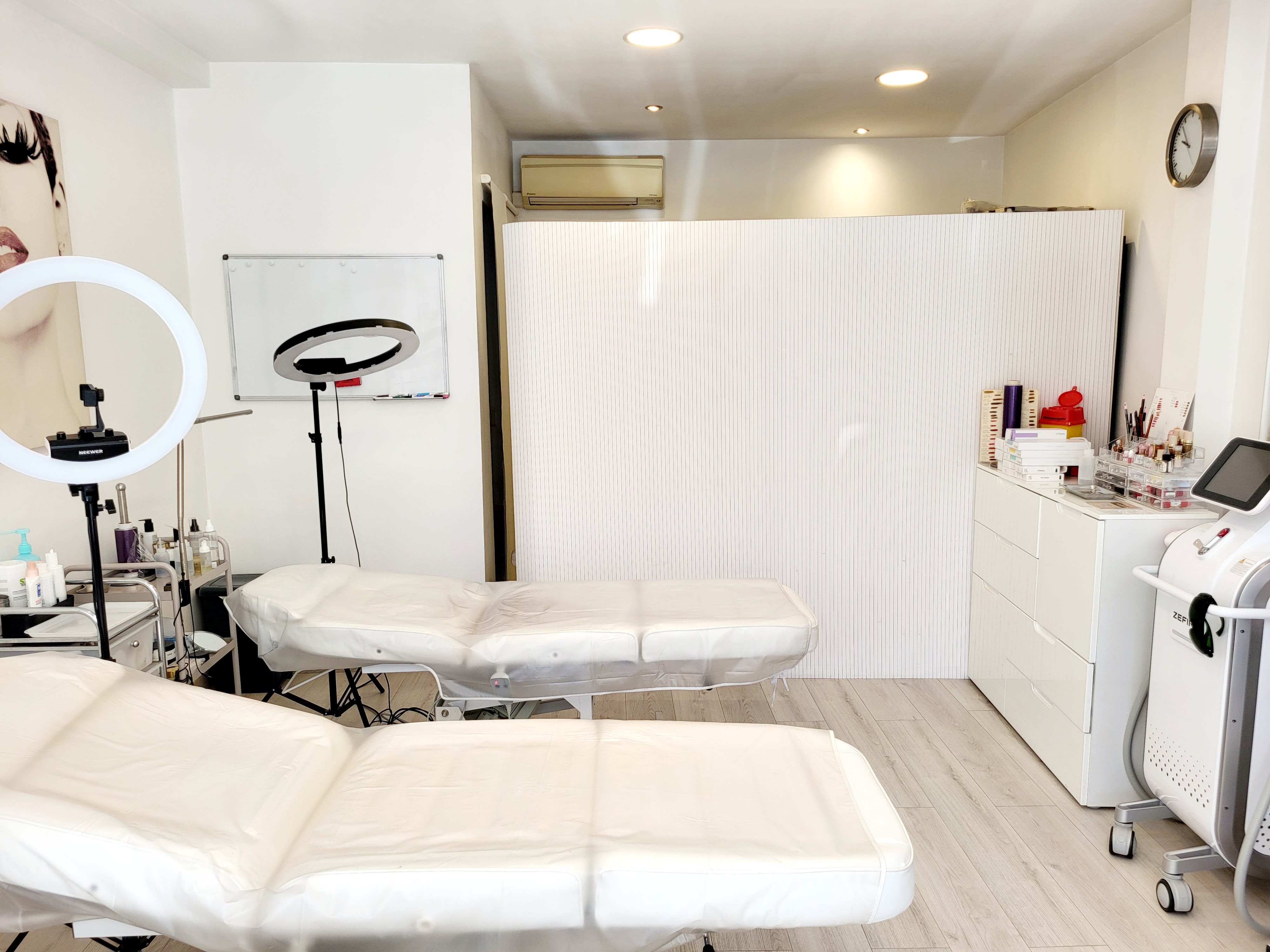 MARJORIE MAKEOVER - Institut de beauté Cannes - MARJORIE MAKEOVER - Photo Galerie - OneBooking