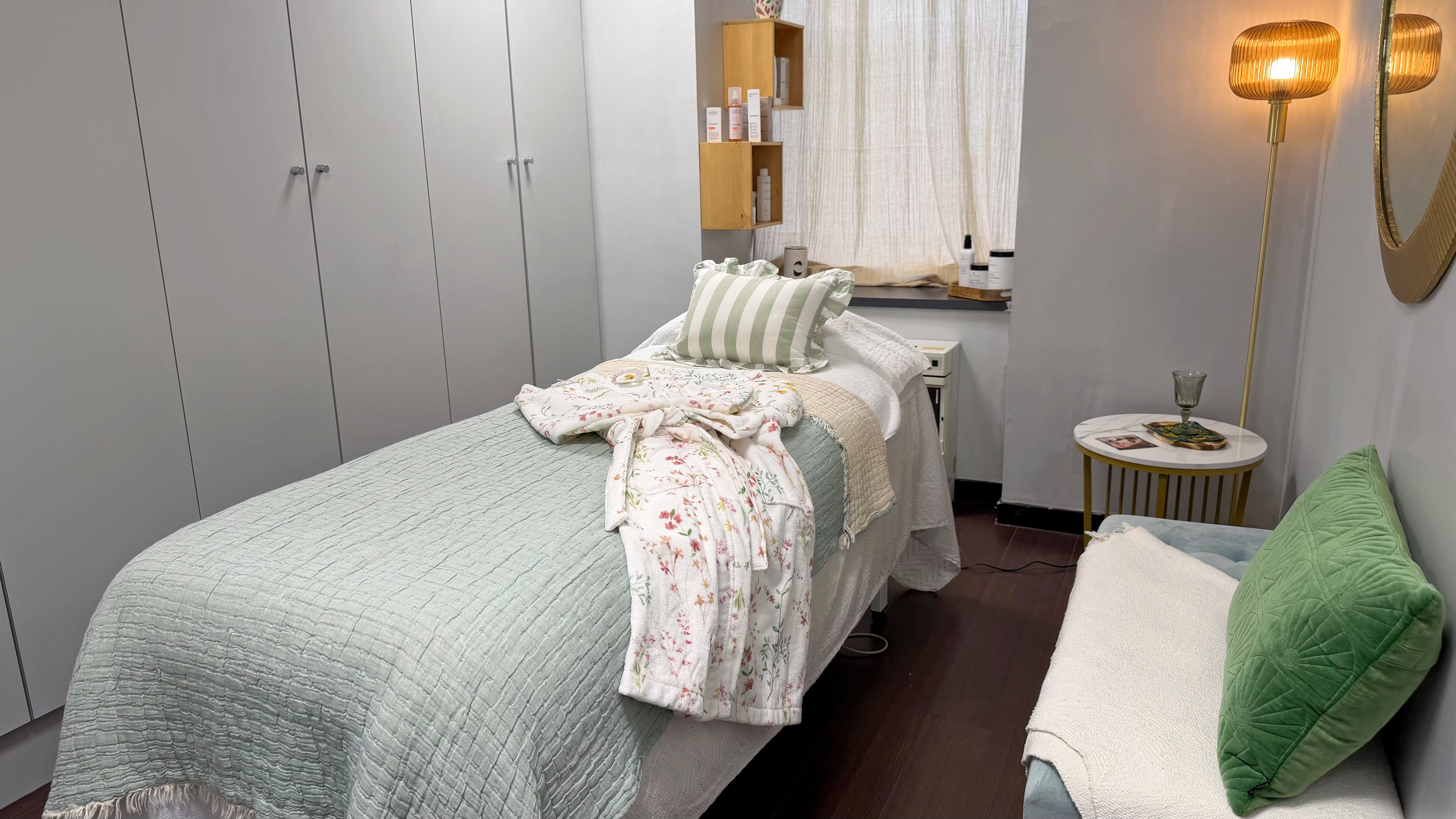 Brazilian Esthétique Expert Drainage Lymphatique Renata França - Institut de beauté Dijon - OneBooking