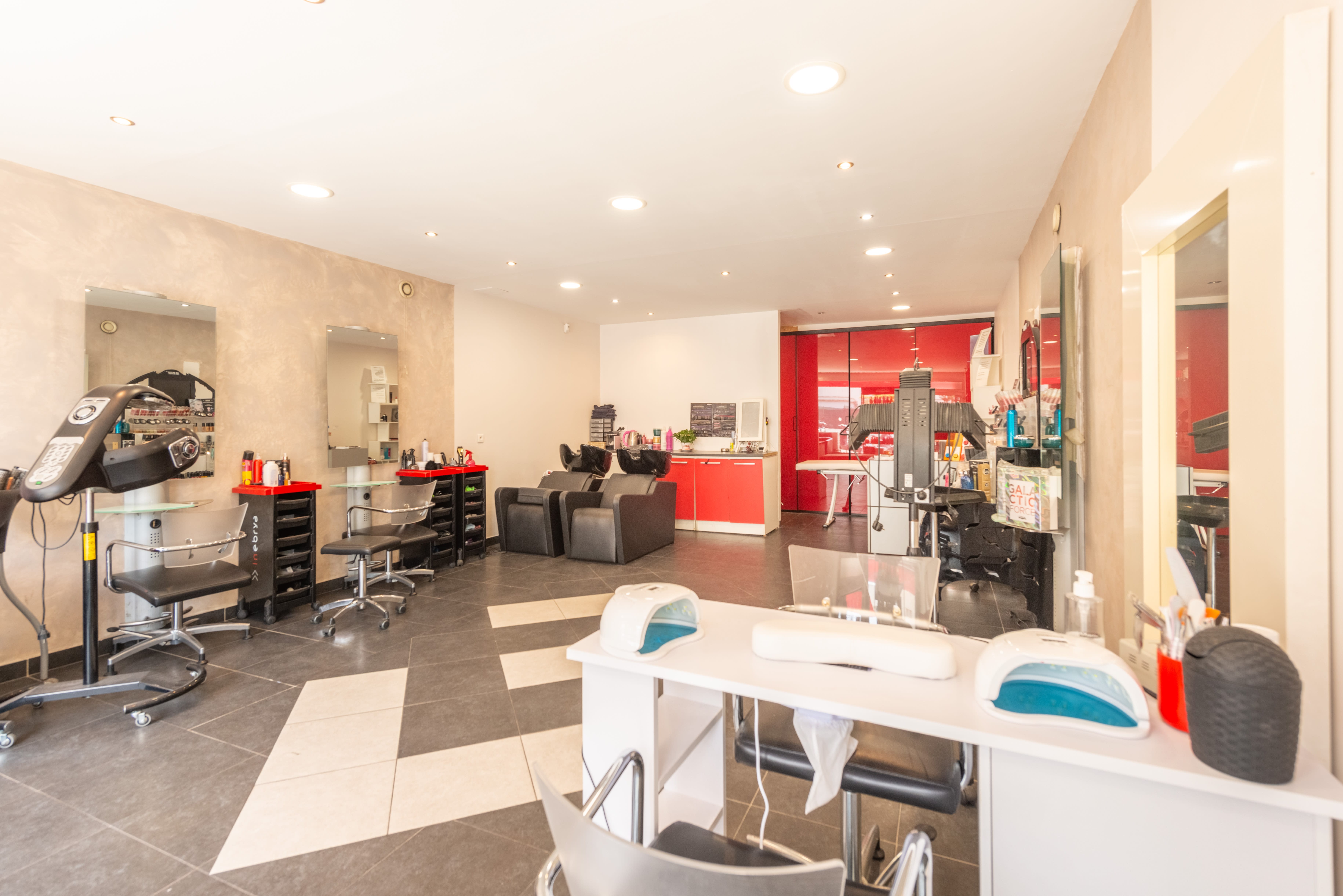Planet' Coiffure - Coiffure Nice - Planet' Coiffure - Photo Galerie - OneBooking