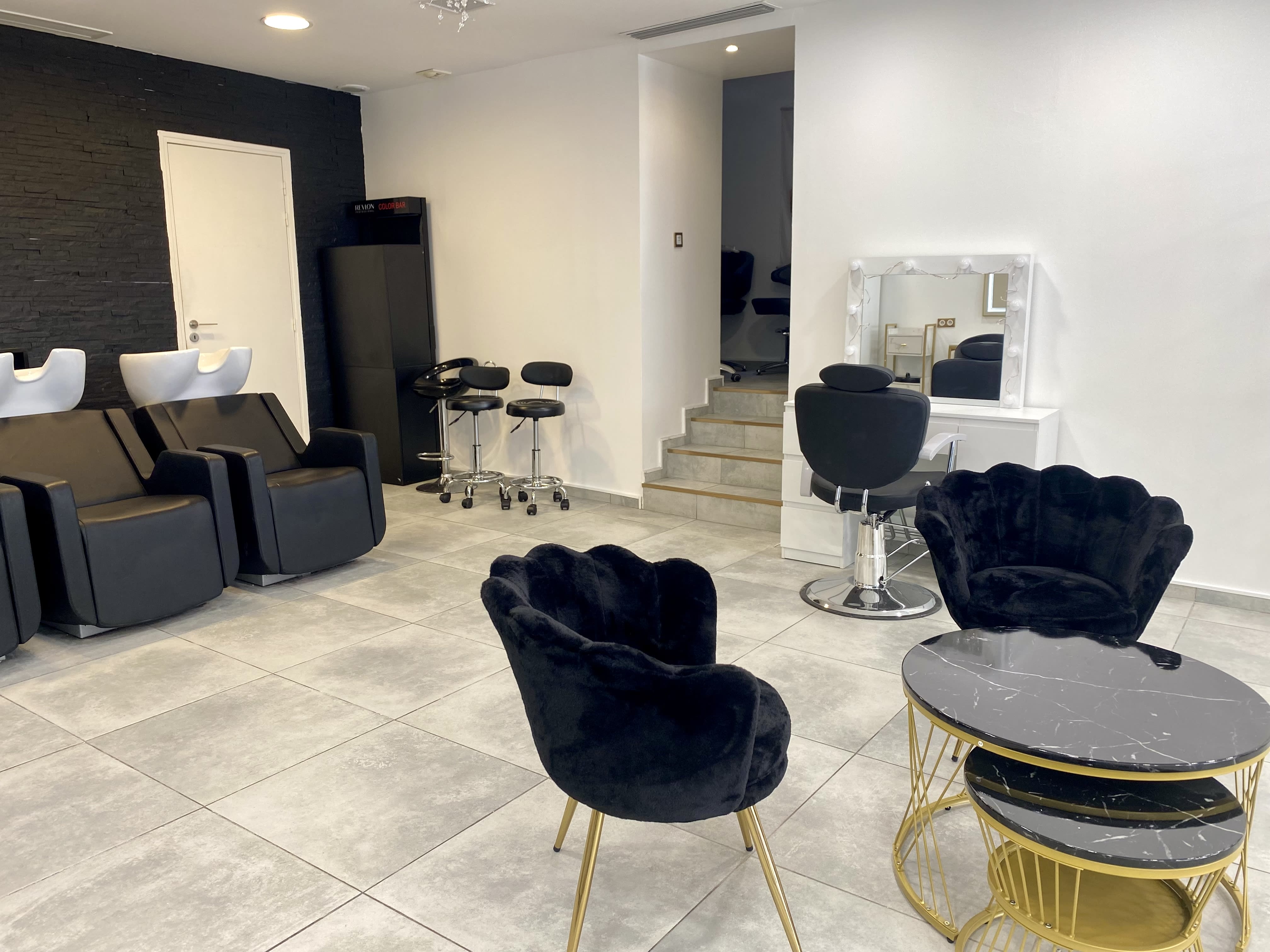 SYA Coiffure x SAMED AYDOGAN - Institut de beauté Cannes - SYA Coiffure x SAMED AYDOGAN - Photo Galerie - OneBooking