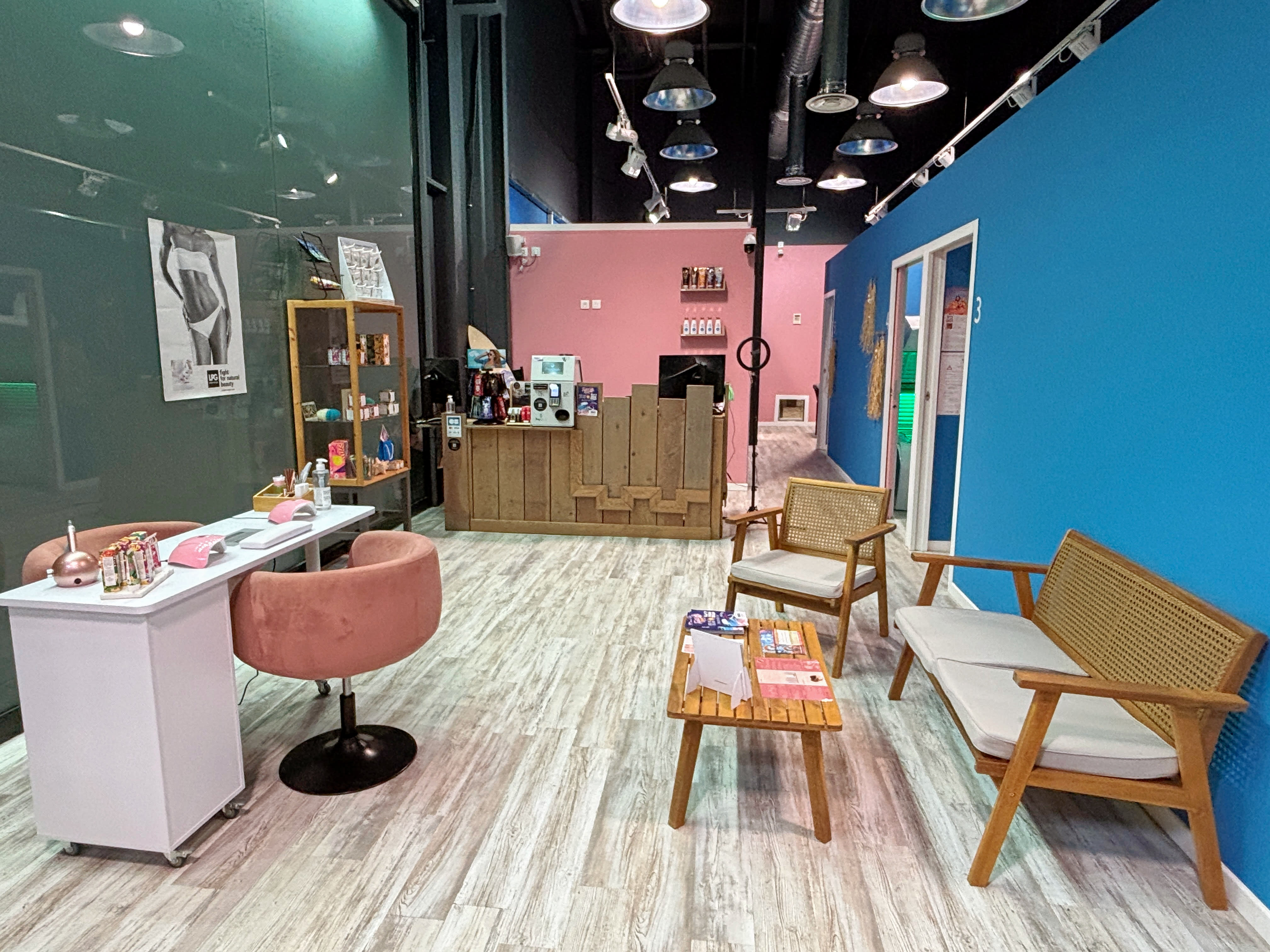 Tahiti Sun - Institut de beauté Nîmes - OneBooking