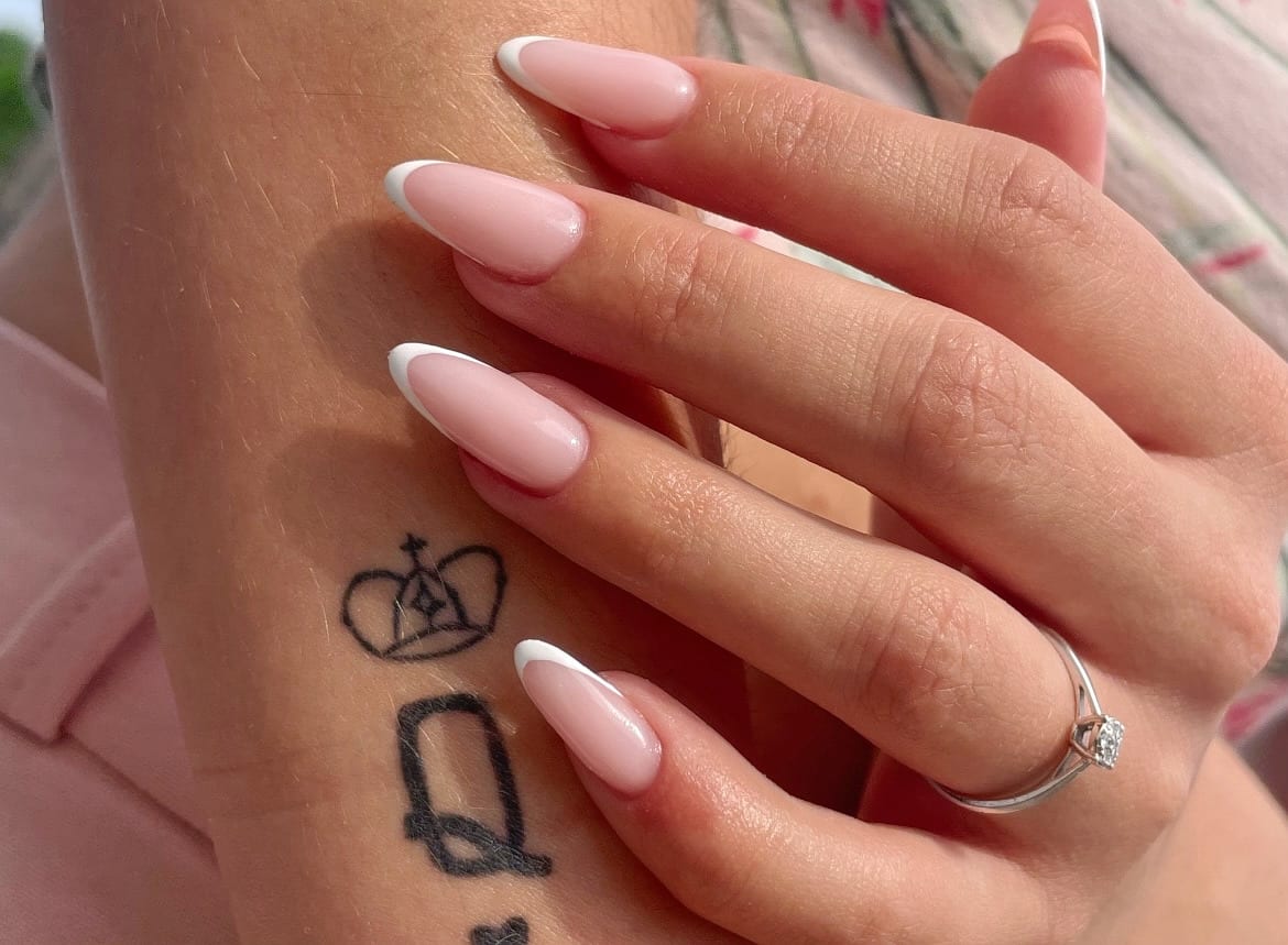 Lam Nails Studio - Sourcils & cils Nice - Lam Nails Studio - Photo Galerie - OneBooking