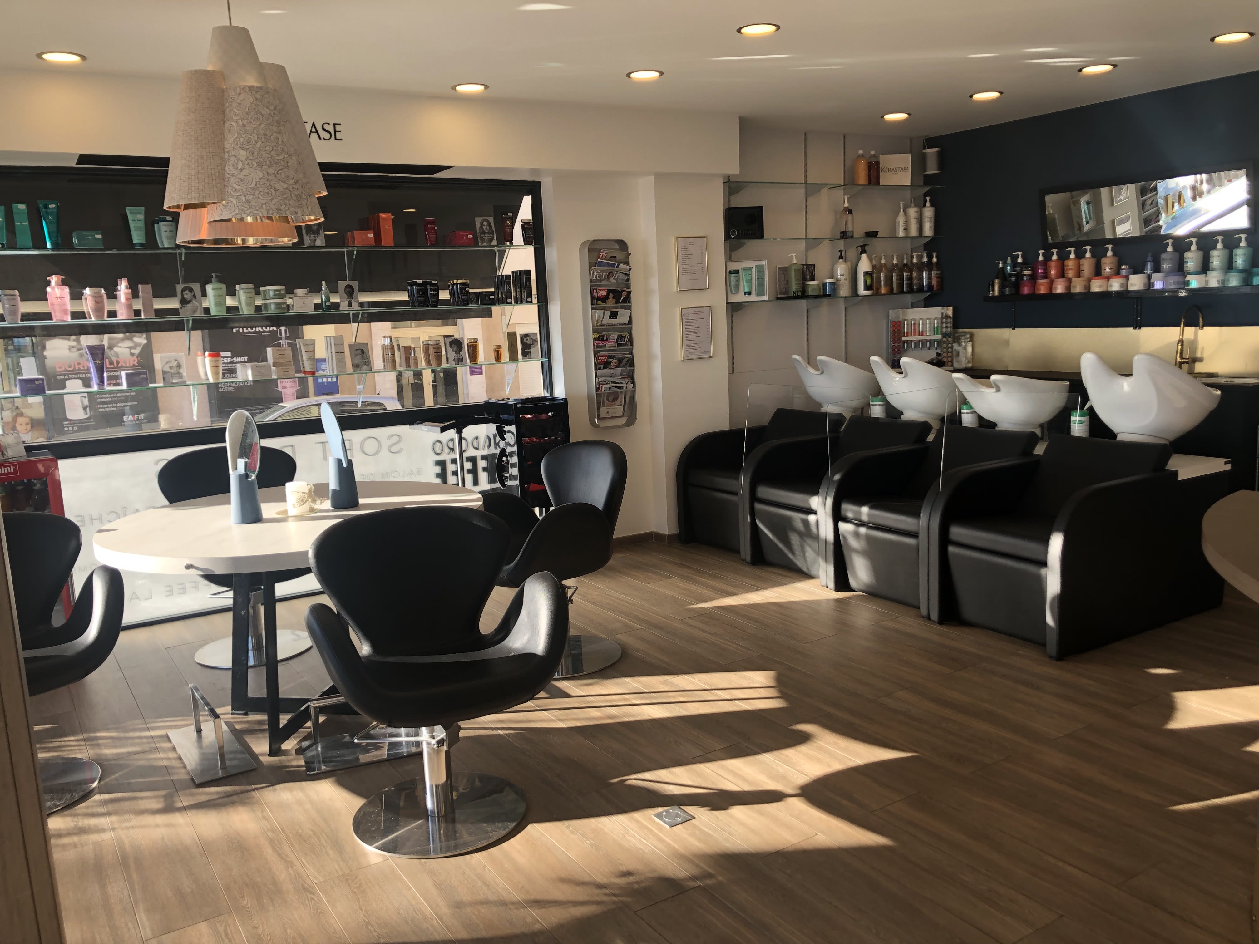 Salon Cortès - Institut de beauté Antibes - Salon Cortès - Photo Galerie - OneBooking