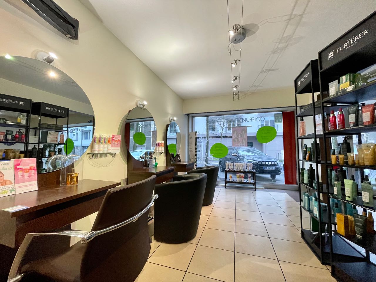 Soeurs 2 Styl' | Coiffure & Esthetique - Institut de beauté Nantes - Soeurs 2 Styl' | Coiffure & Esthetique - Photo Galerie - OneBooking