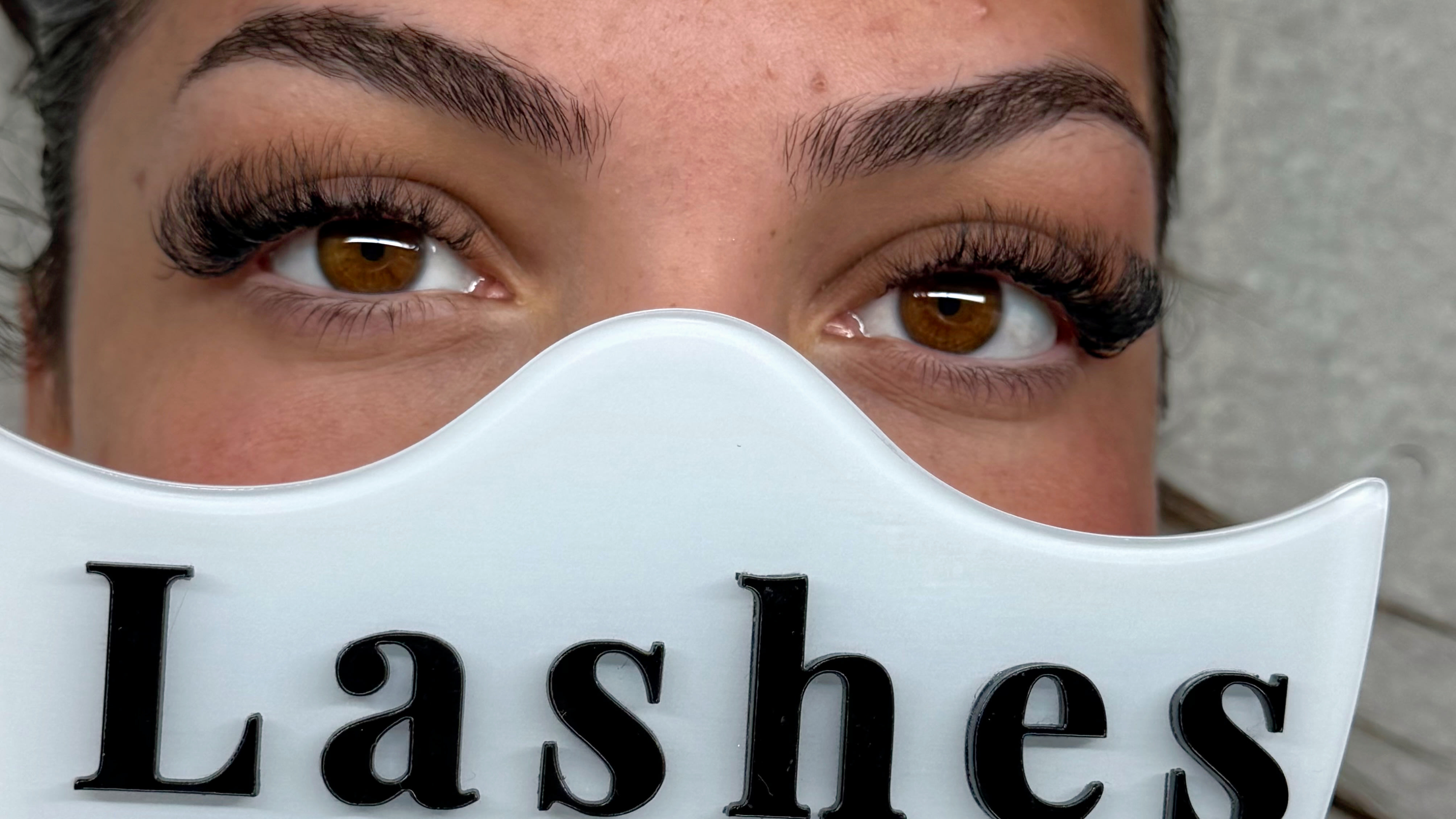 O’Lashes Beauty - Coiffure Hyères - O’Lashes Beauty - Photo Galerie - OneBooking