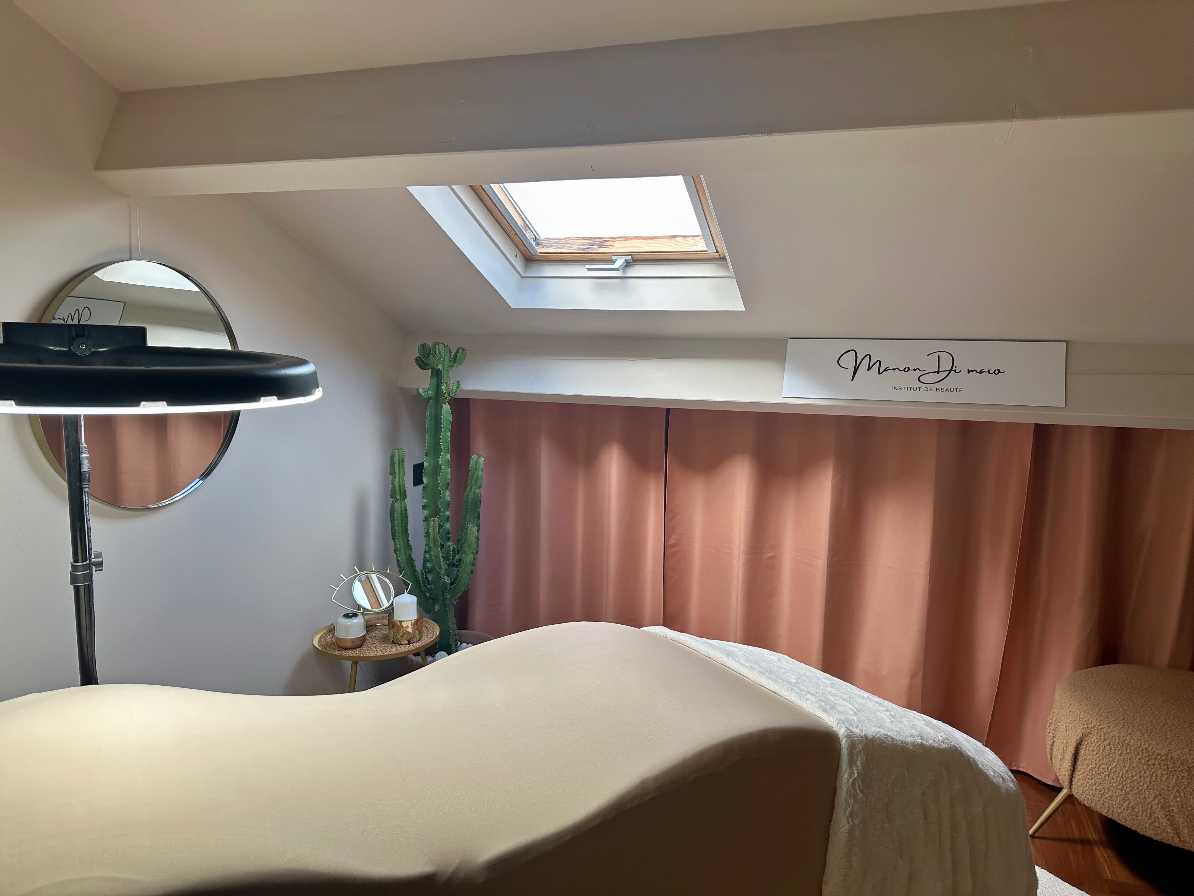 Manon Dimaio - Sourcils & cils Nice - Manon Dimaio - Photo Galerie - OneBooking