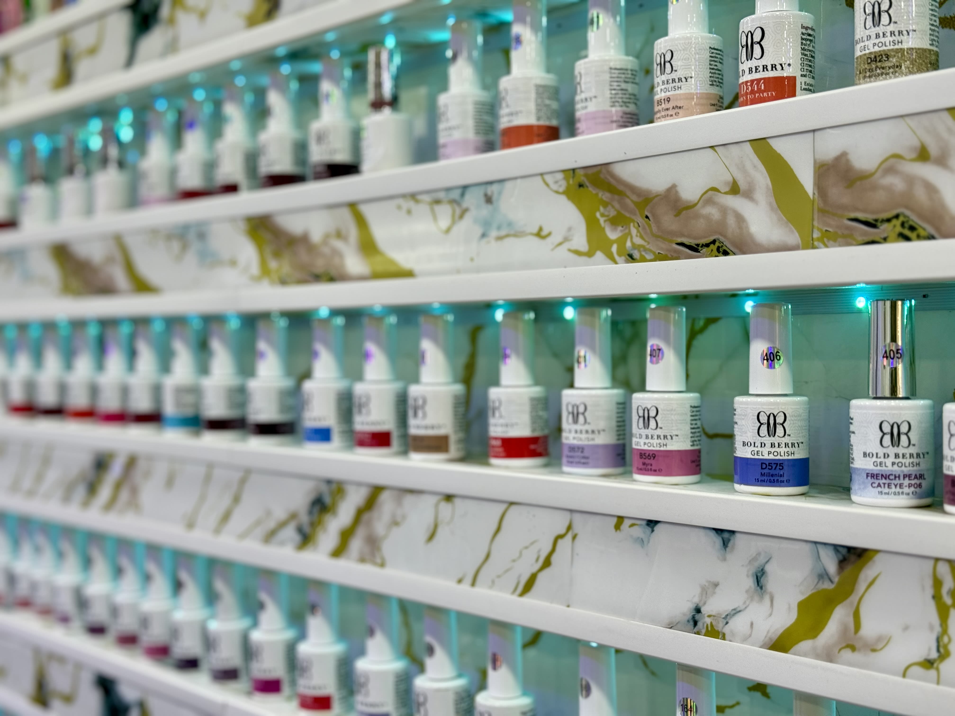 DJ NAILS - Institut de beauté Antibes - DJ NAILS - Photo Galerie - OneBooking