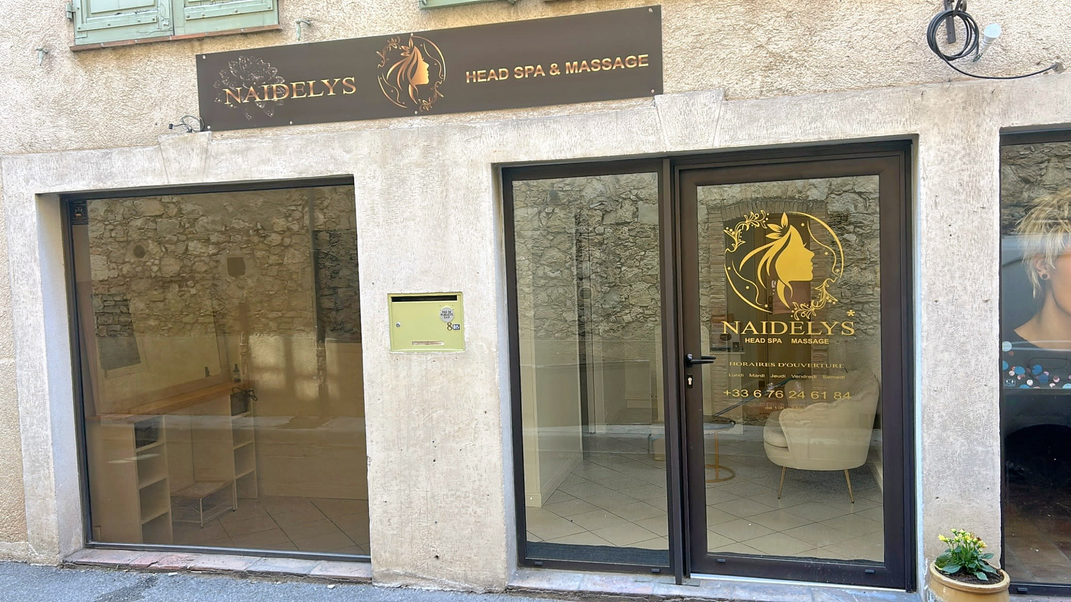 Naidelys Head spa & Massages - Coiffure Valbonne - Naidelys Head spa & Massages - Photo Galerie - OneBooking