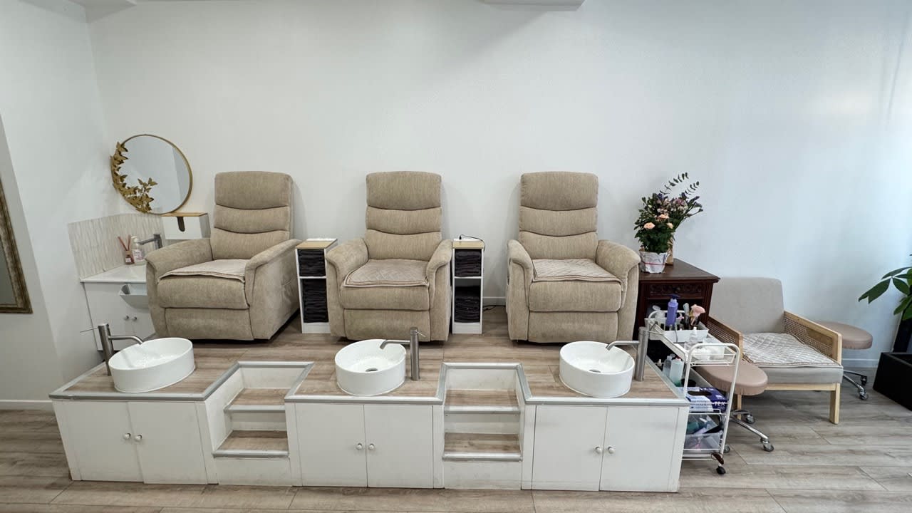 LUCKY NAILS Nails & Beauté - Onglerie Paris - OneBooking