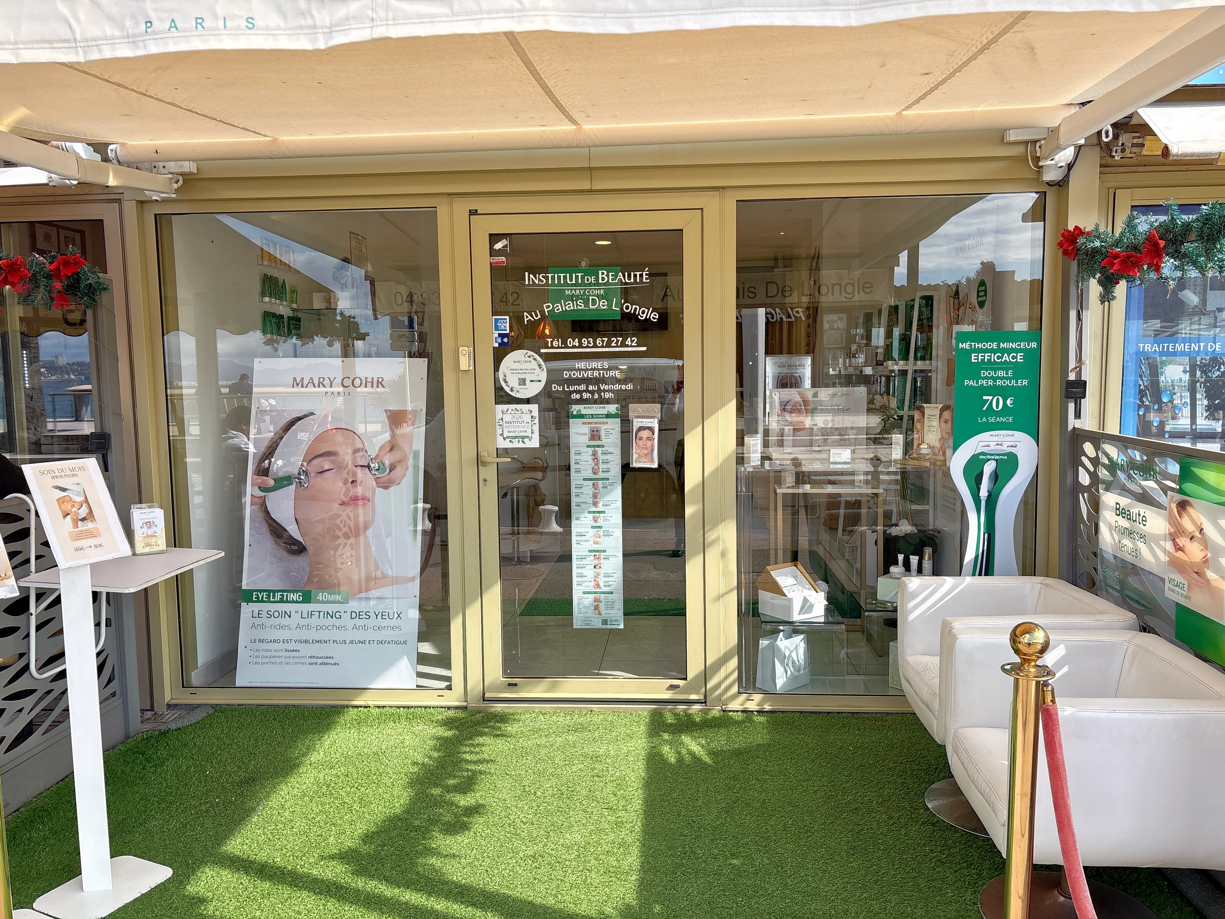 Mary Cohr - Juan-les-Pins Au Palais de L'Ongle - Institut de beauté Juan-les-Pins - Mary Cohr - Juan-les-Pins Au Palais de L'Ongle - Photo Galerie - OneBooking