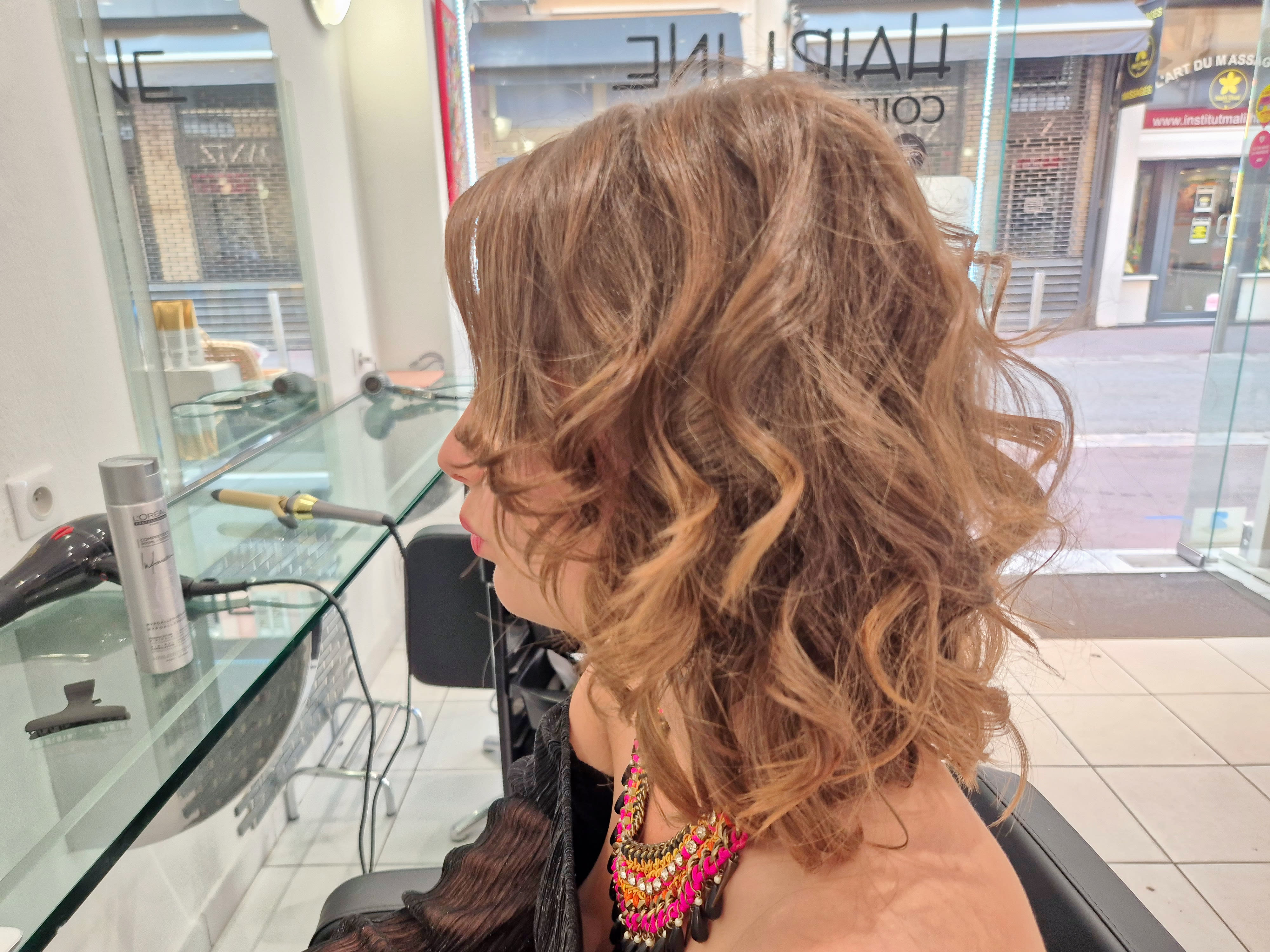 HairLine Coiffure - Coiffure Cannes - HairLine Coiffure - Photo Galerie - OneBooking