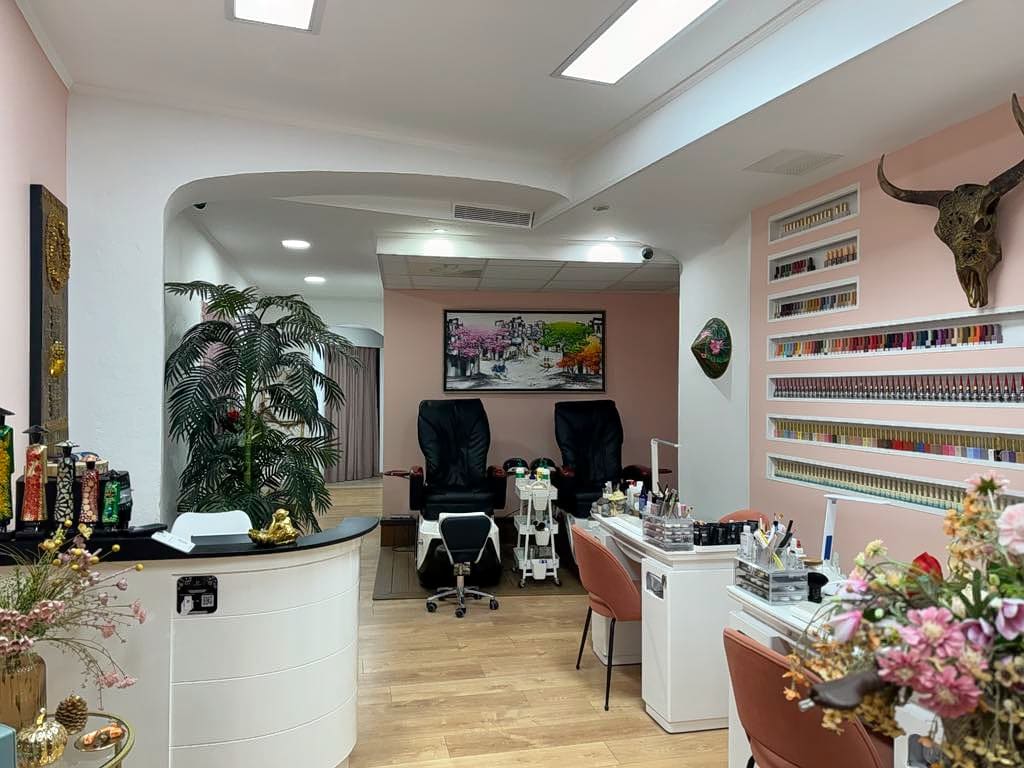 H  Beauté ( Huyen Beauté ) - Institut de beauté Nîmes - OneBooking