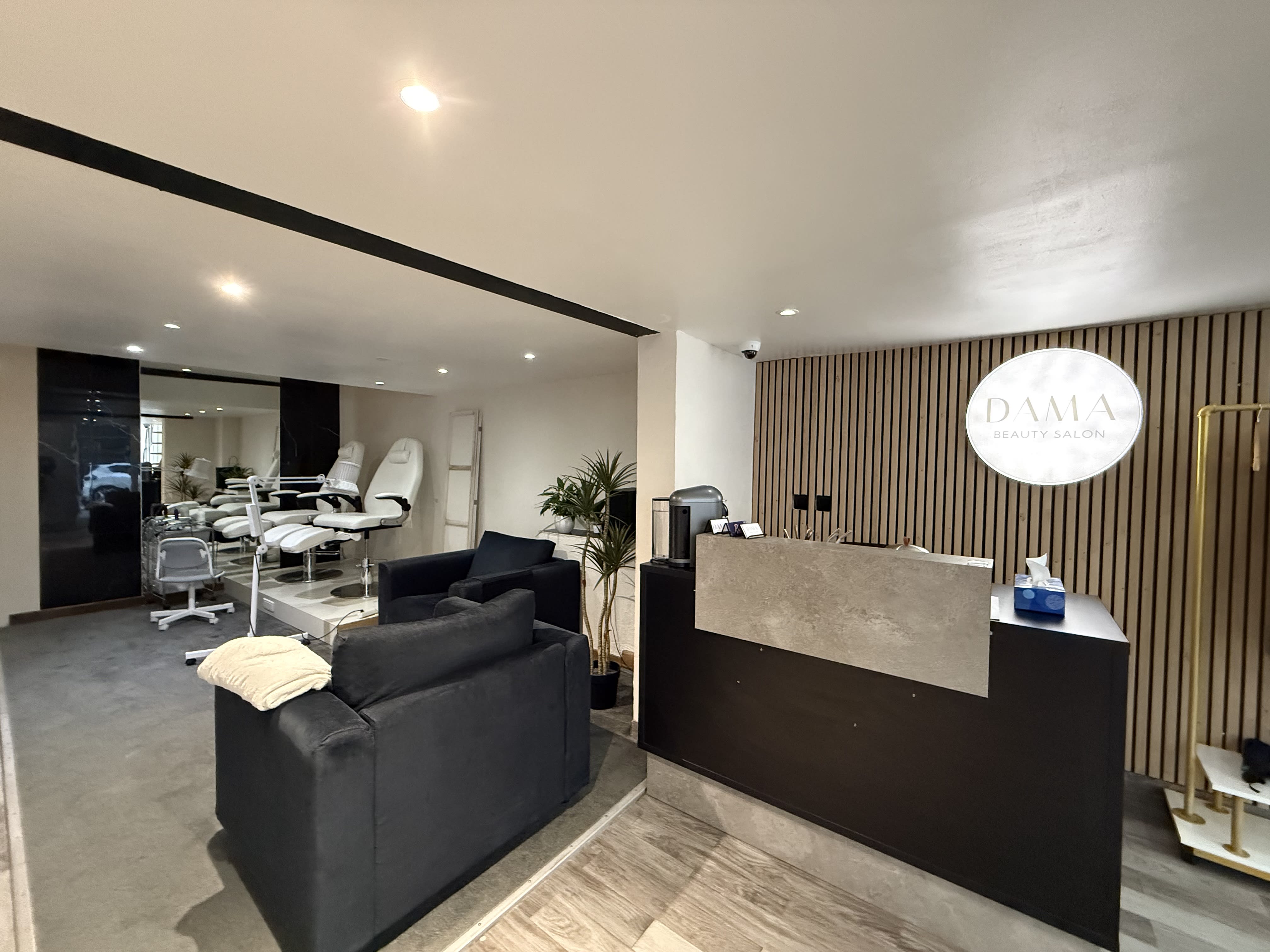 Dama Beauty Salon