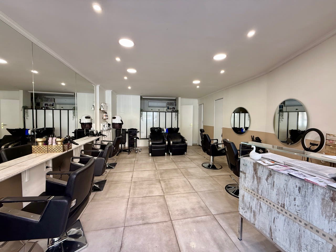 Studio MN - Coiffure Nice - Studio MN - Photo Galerie - OneBooking