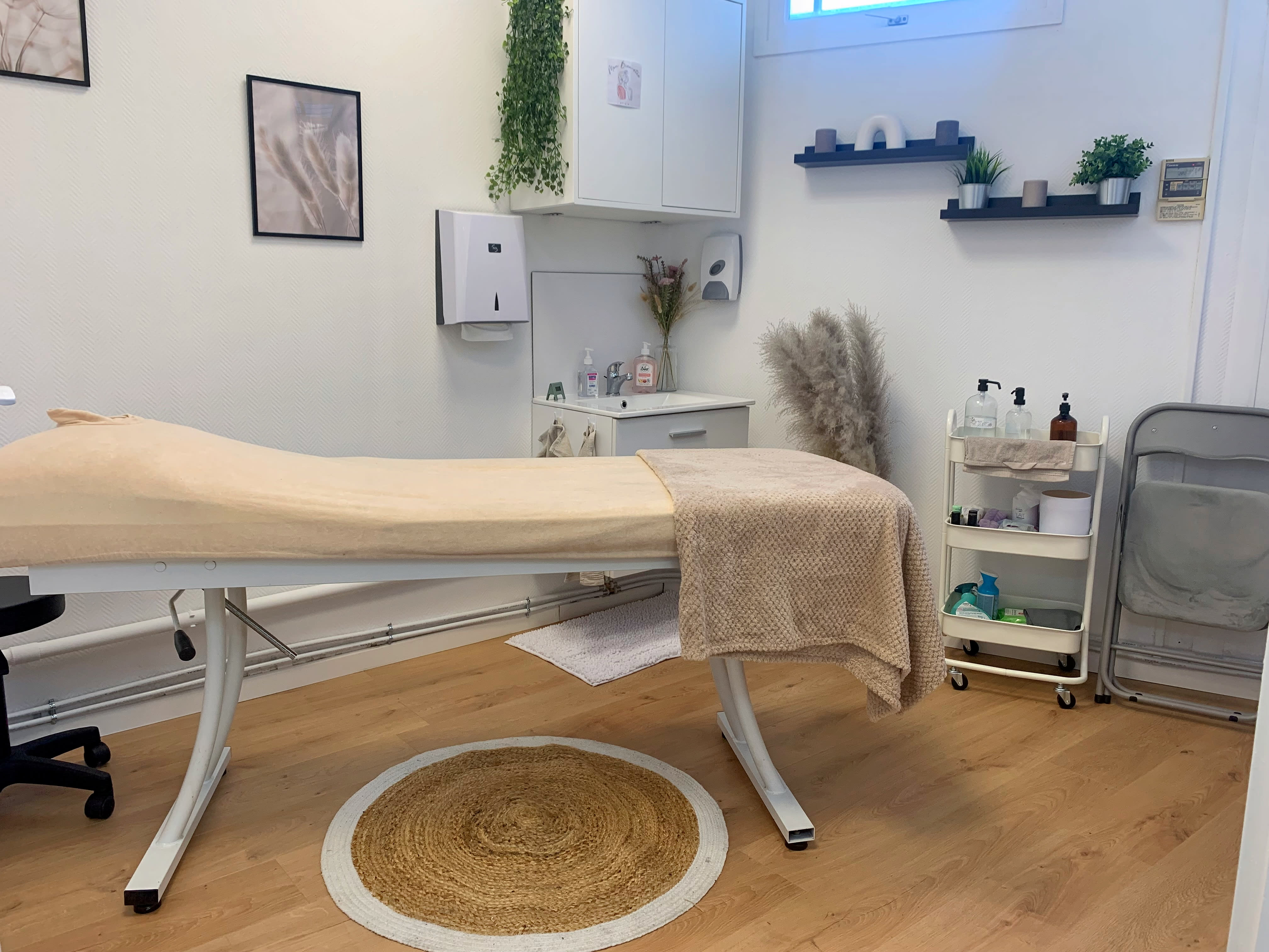 Chez Les Filles - Coiffure Avignon - Chez Les Filles - Photo Galerie - OneBooking