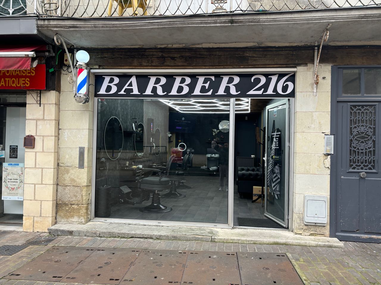 Barber 216