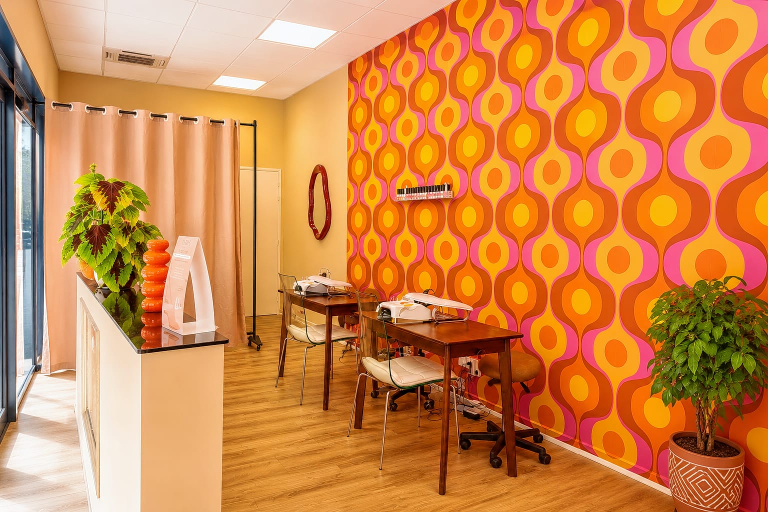 Vinyl & Vernis - Institut de beauté Cannes - Vinyl & Vernis - Photo Galerie - OneBooking