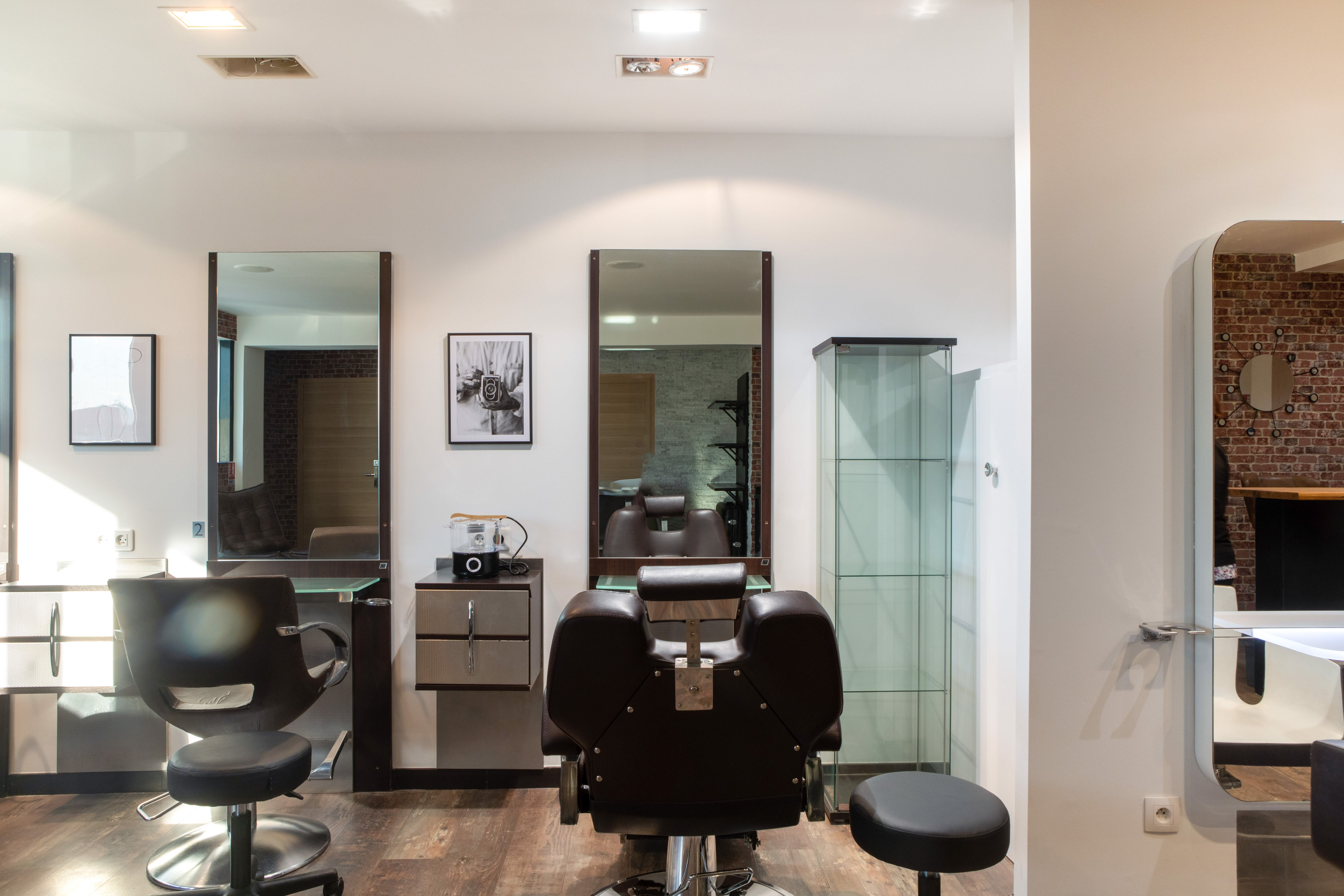 Coworking - Espace Coiffure & Beauté Bien Être - Coiffure Saint-Maximin-la-Sainte-Baume - OneBooking