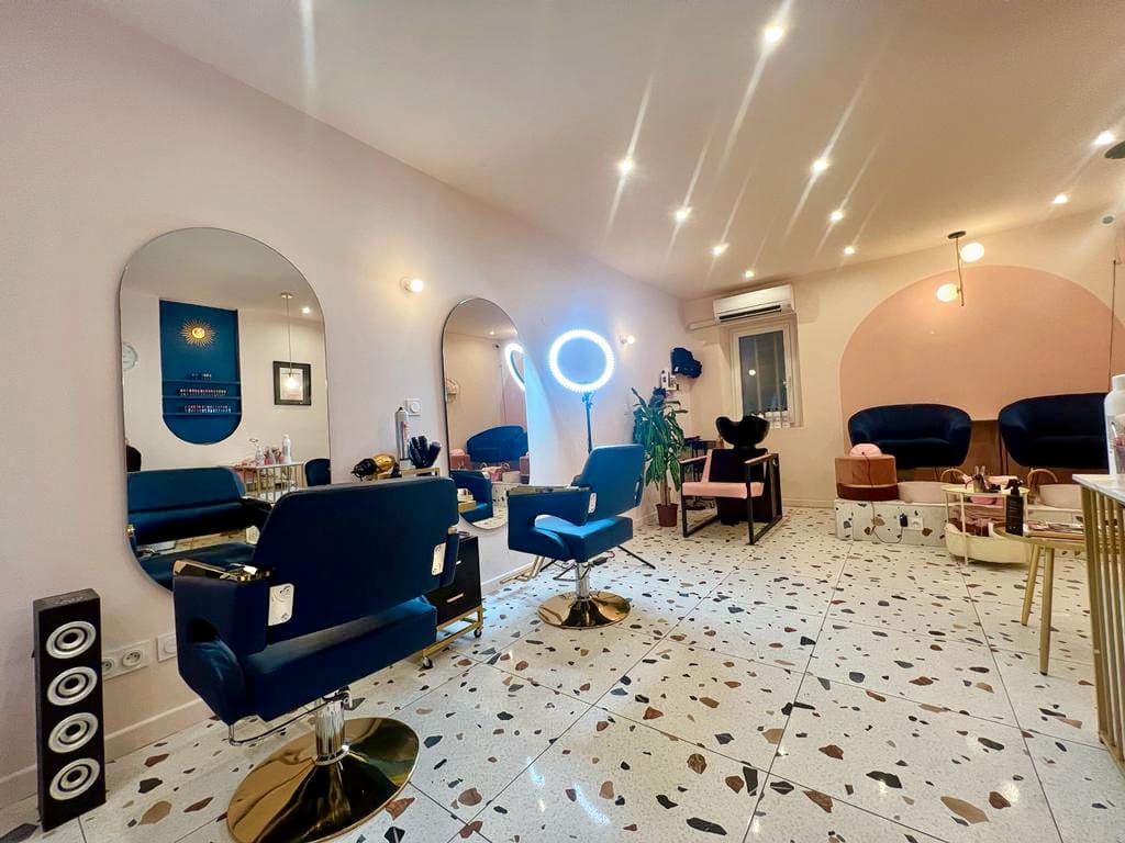 L’Impératrice Beauty Studio - Massage Marseille - OneBooking