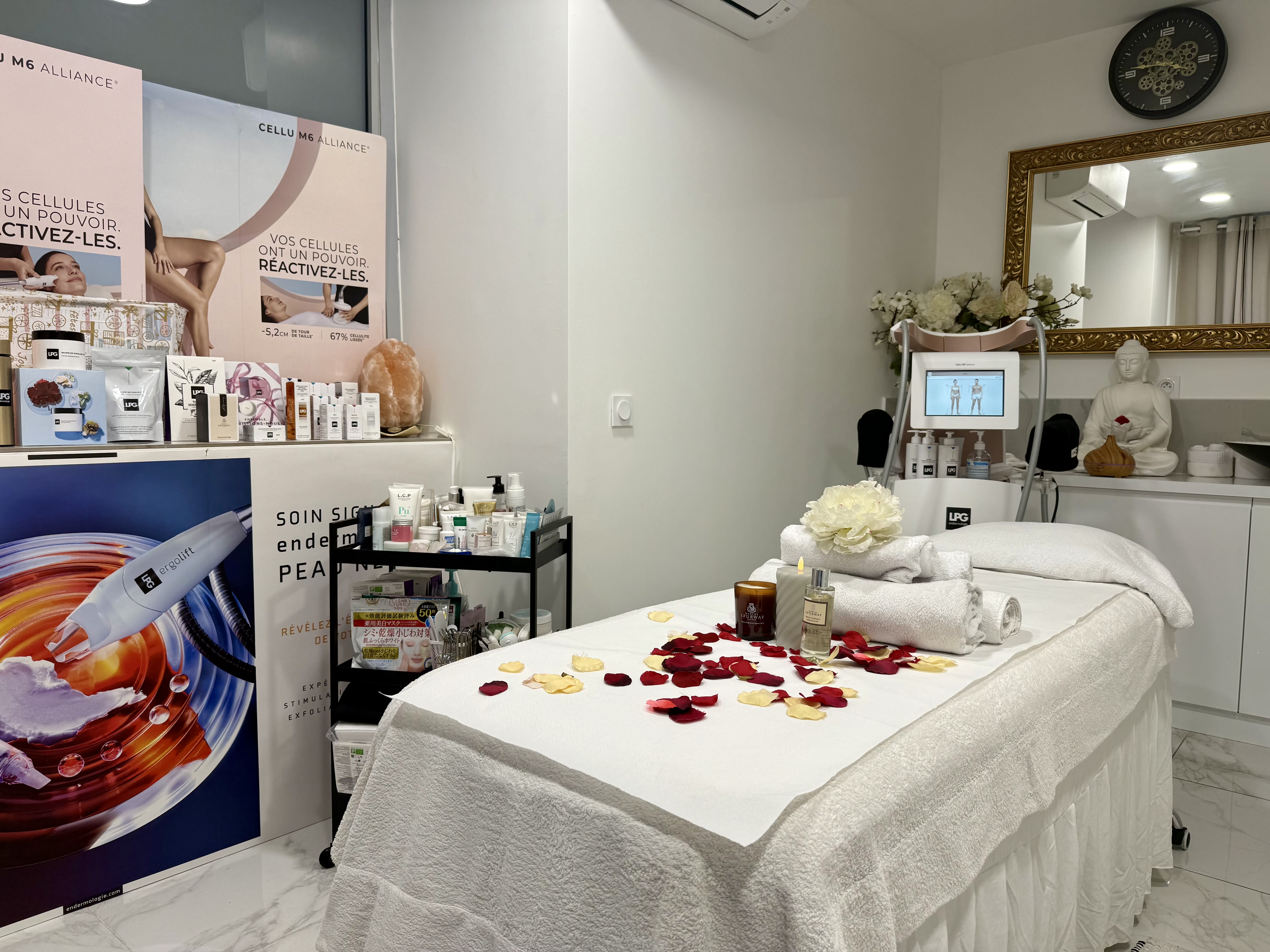Nath’Beauté - Sourcils & cils Nice - Nath’Beauté - Photo Galerie - OneBooking