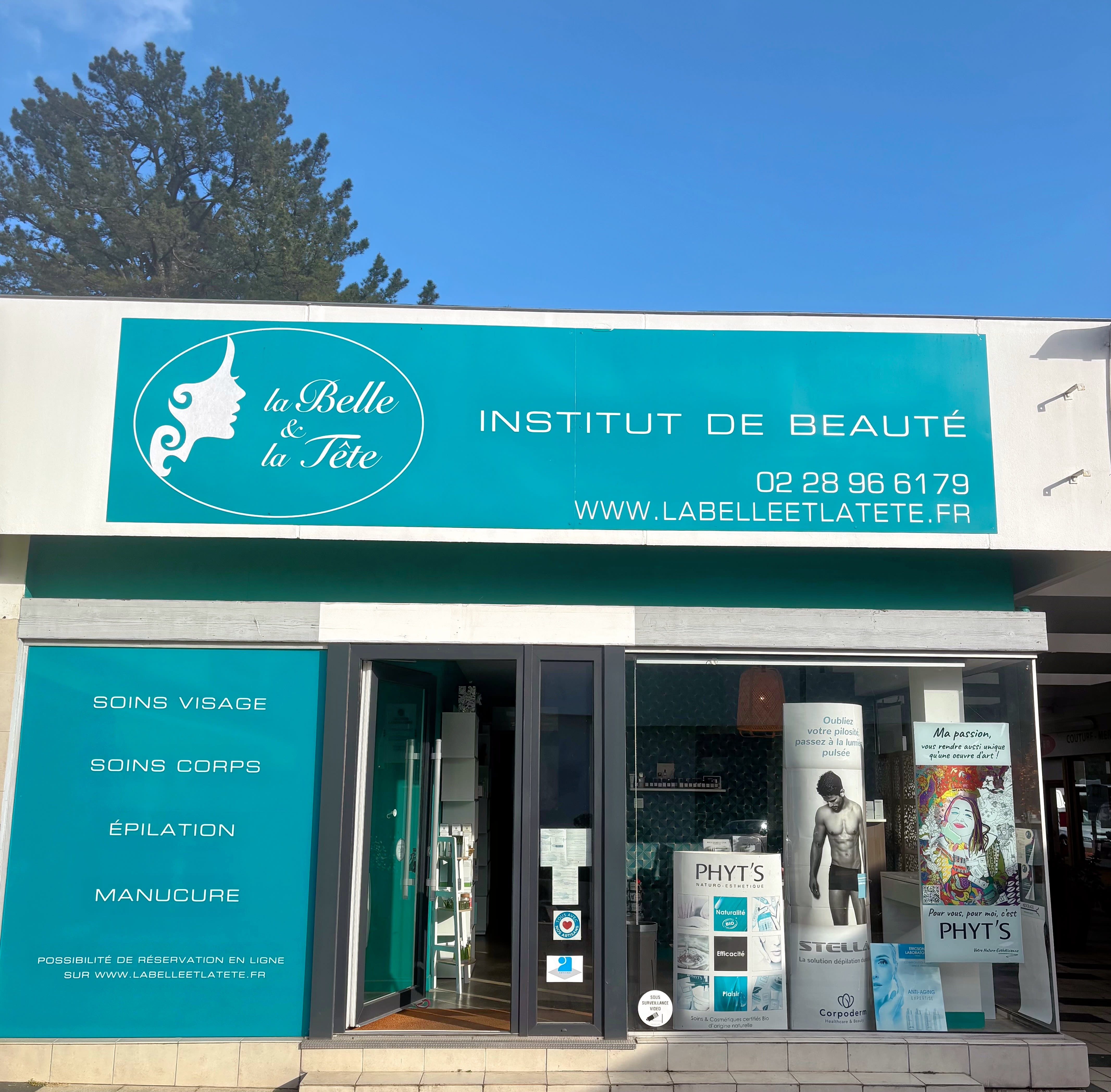 La Belle & La Tête