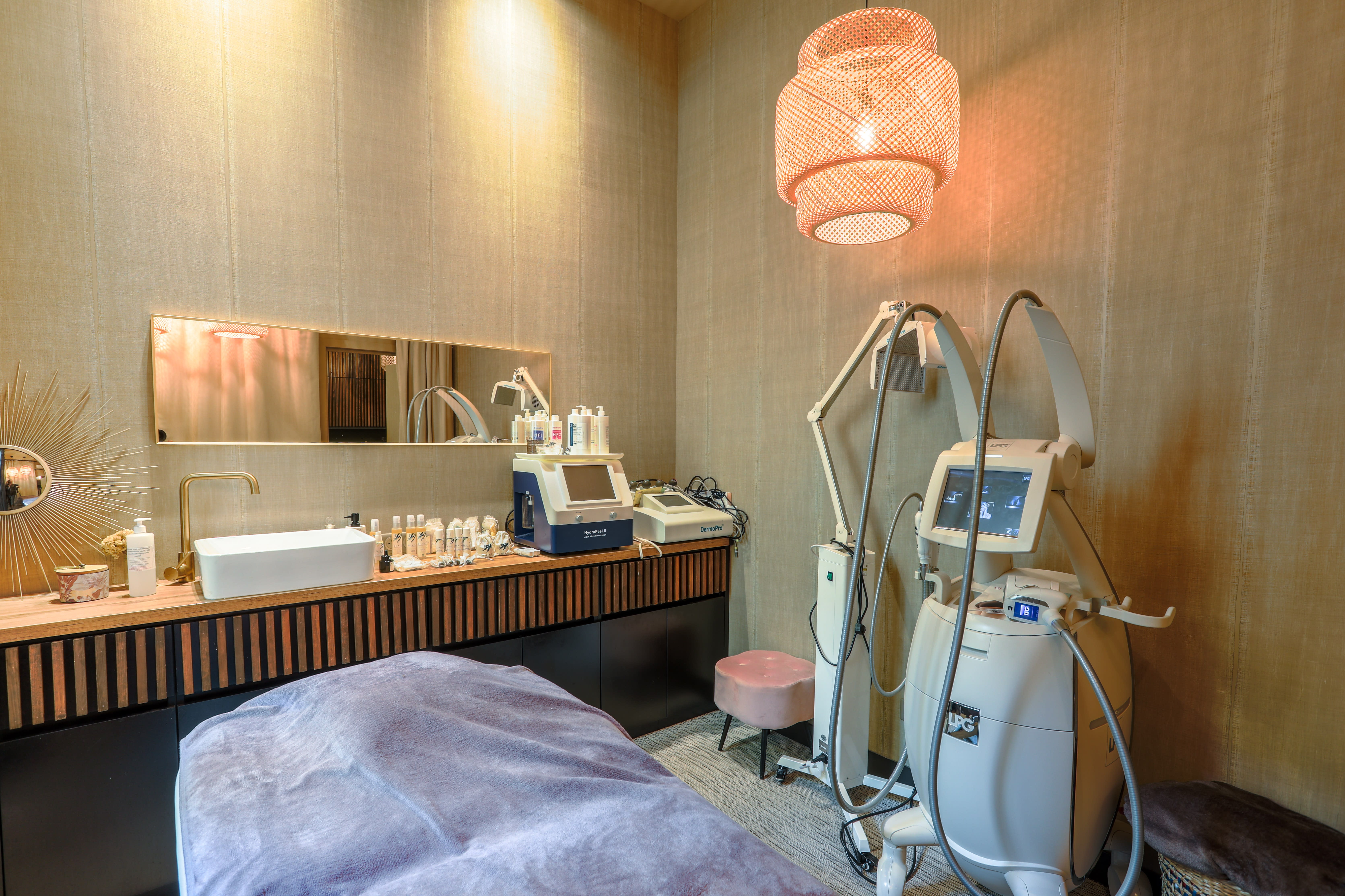 Beauté Désirée - Soin visage Nice - Beauté Désirée - Photo Galerie - OneBooking