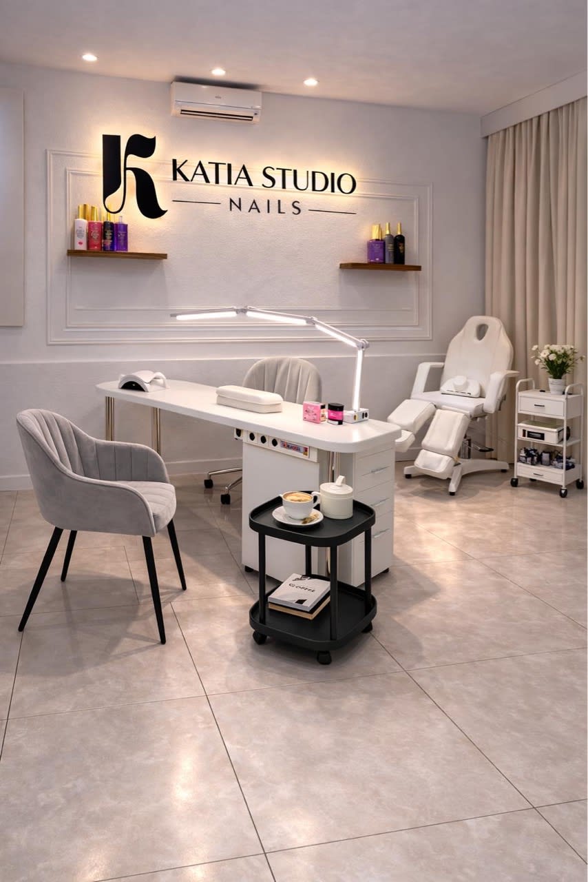 KATIA STUDIO - Manucure Russe - Coiffure Le Cannet - Photo de couverture - OneBooking