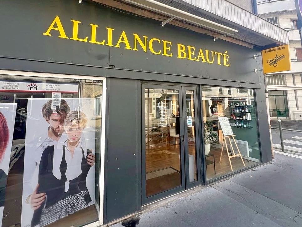 Alliance Beauté - Sourcils & cils Orléans - OneBooking