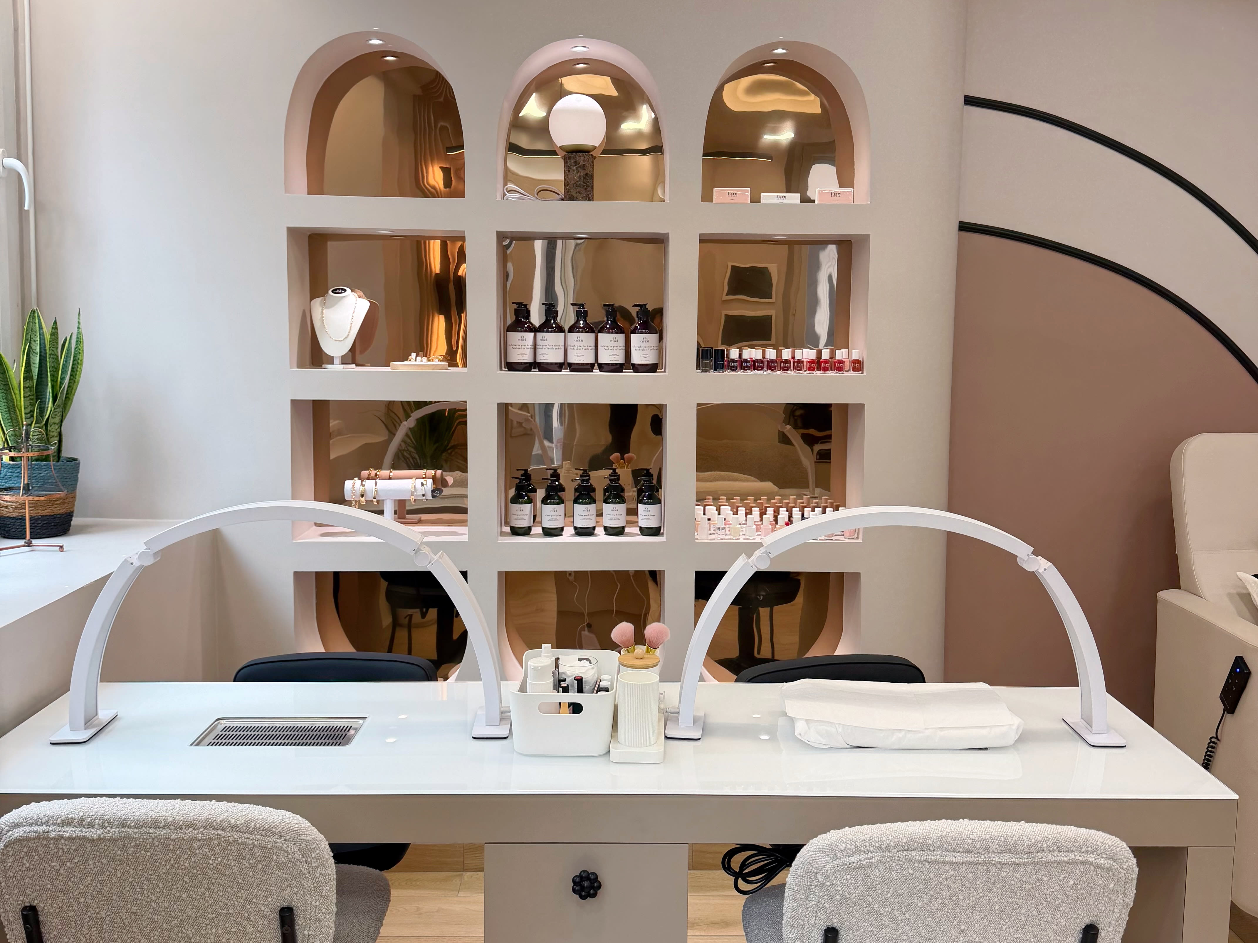 Emioli | Institut Brésilien de Beauté & Bien-être Vincennes