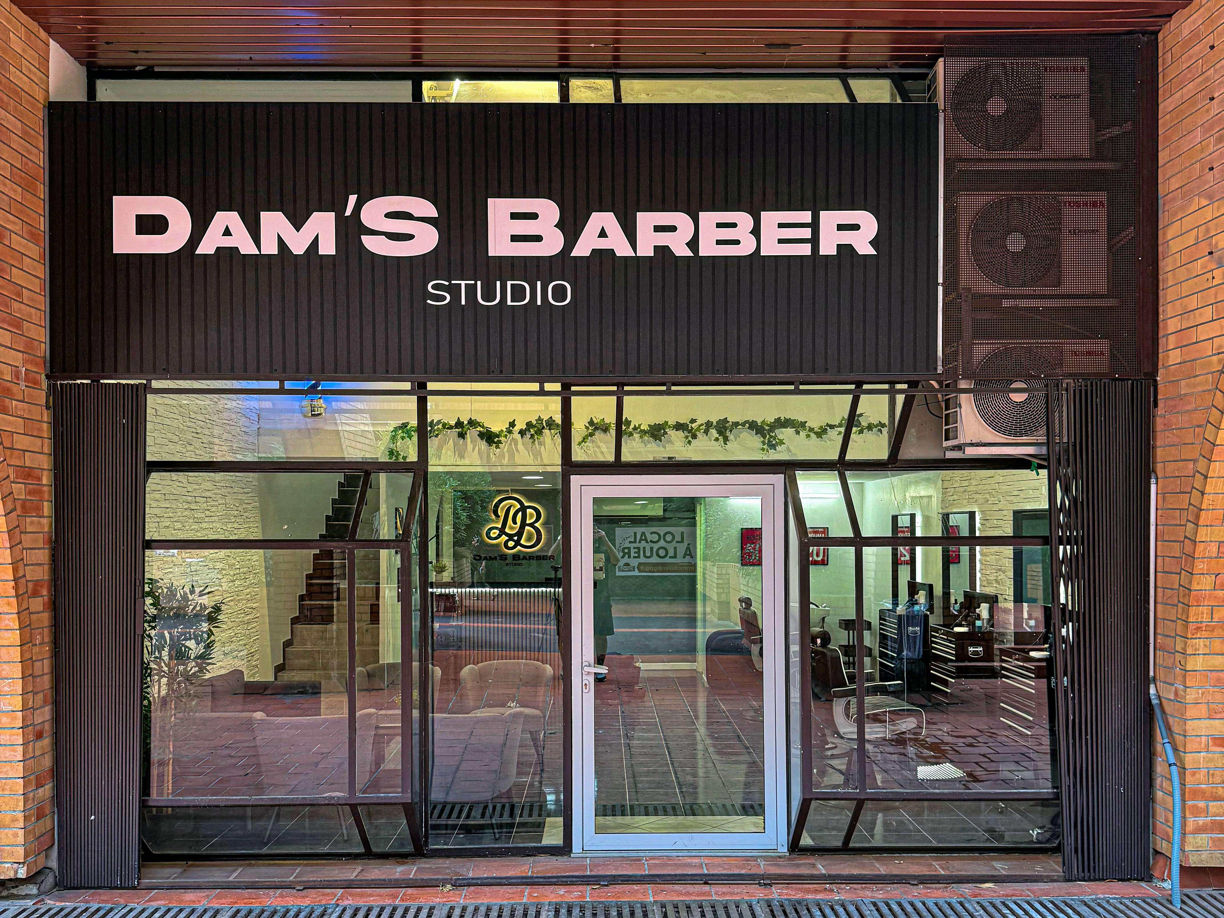 Dam’s Barber Studio - Saint Georges
