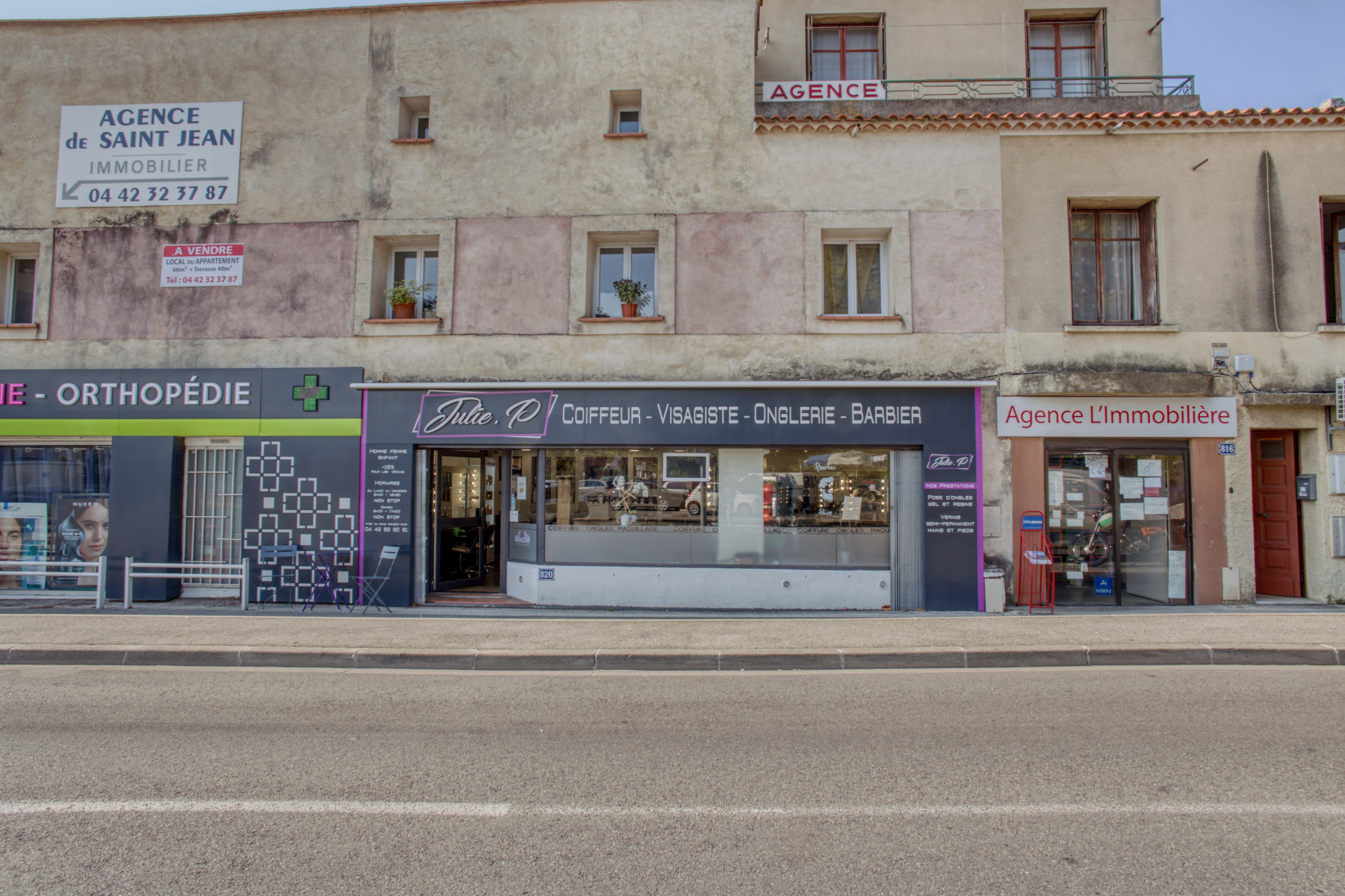 Salon Julie.p coiffeur visagiste nails barbier je