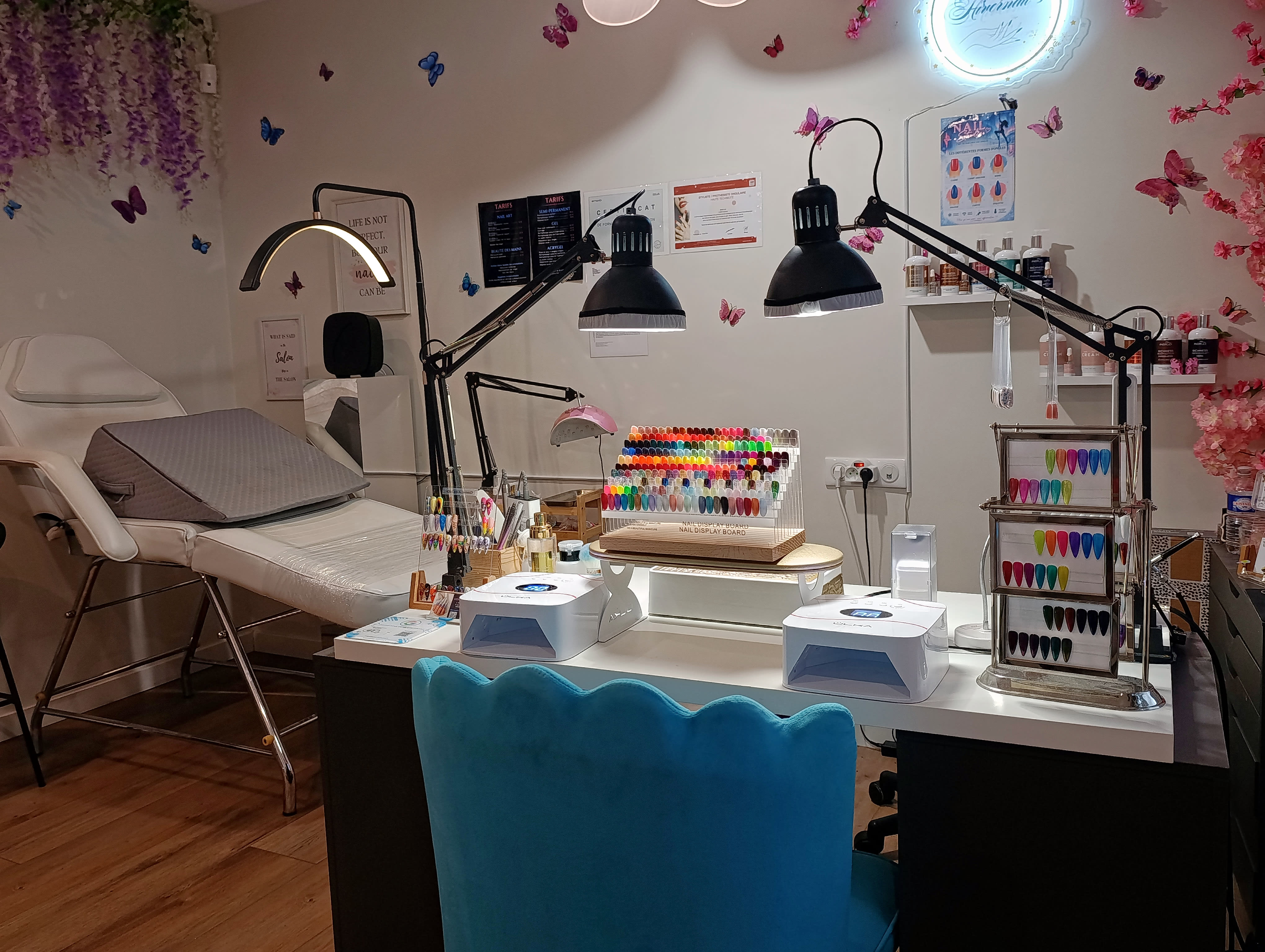 Hivernail's - Coiffure Toulouse - Photo de couverture - OneBooking