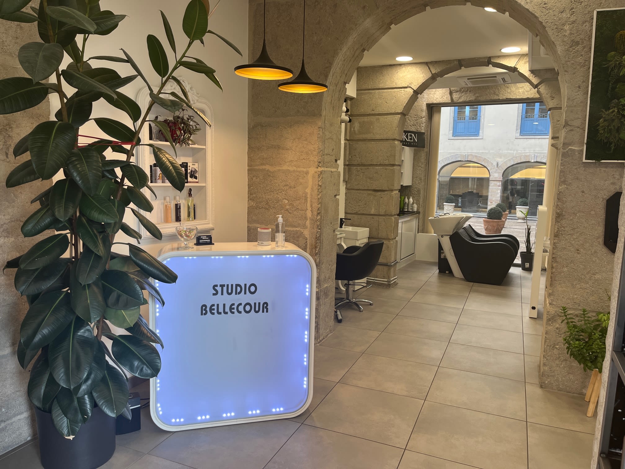 Studio Bellecour - Coiffure Lyon - OneBooking
