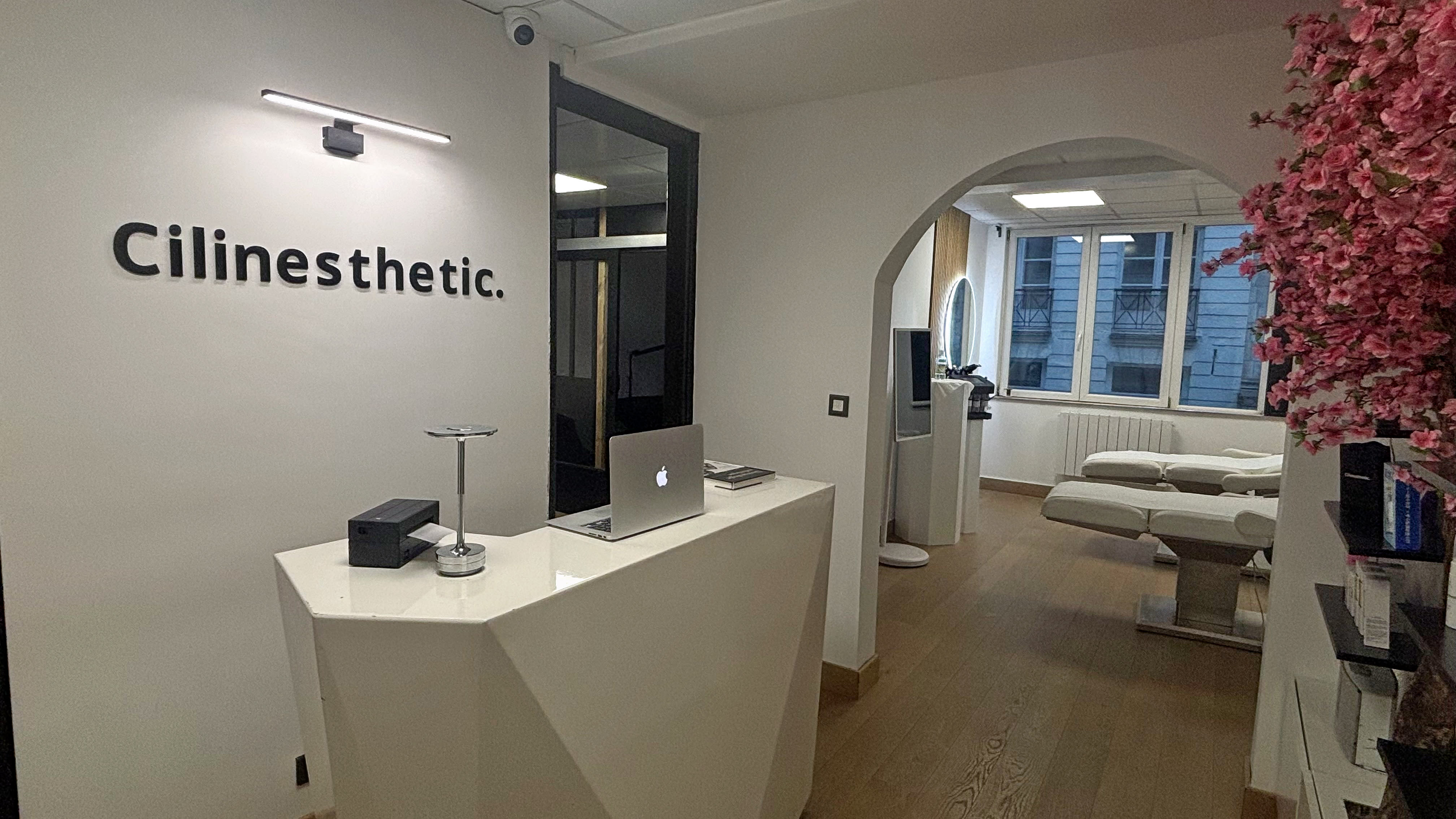 Cilinesthetic - Sourcils & cils Lille - OneBooking