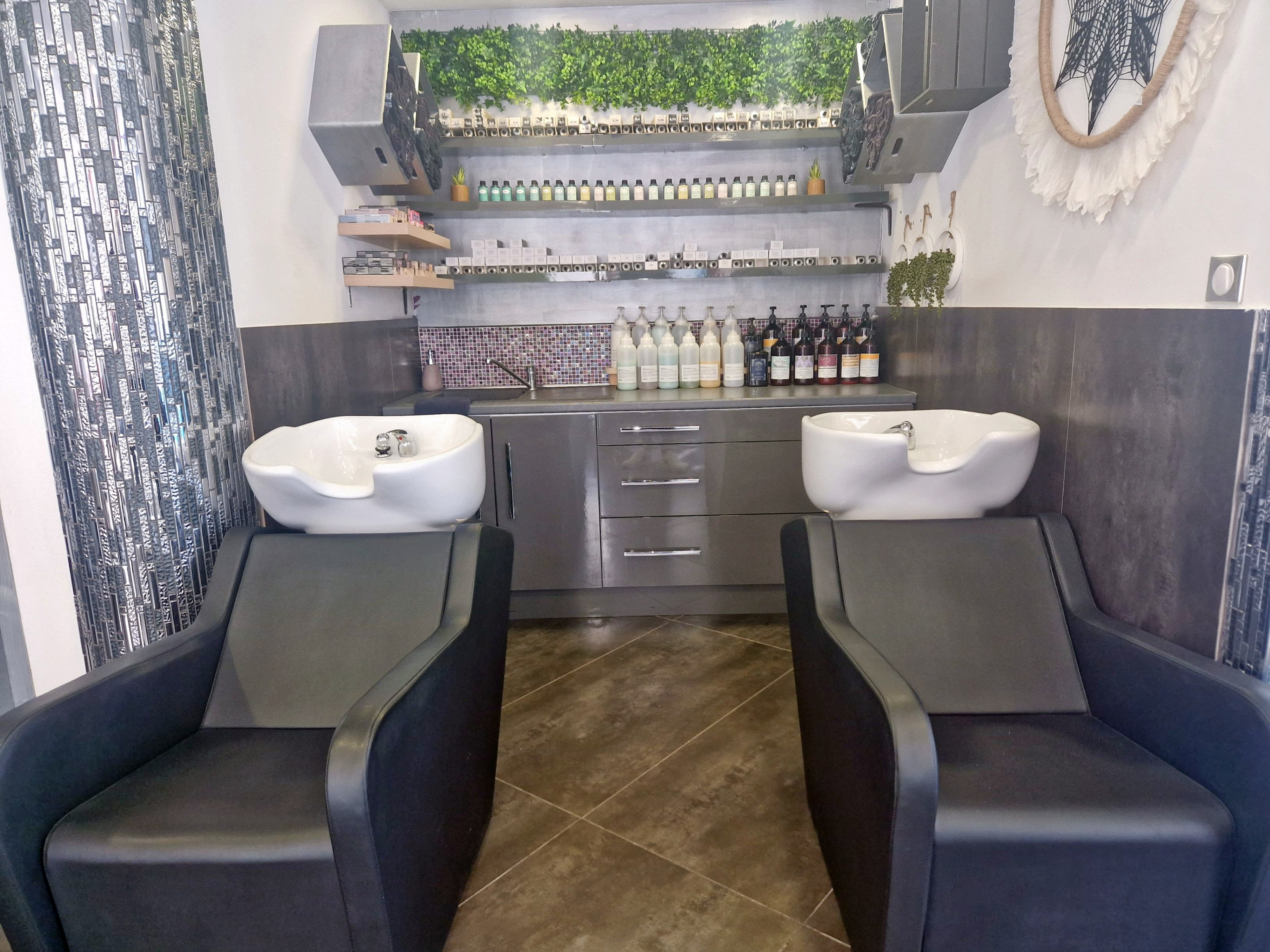 KAMELEON - Esthecoiff’ - Coiffure Narbonne - KAMELEON - Esthecoiff’ - Photo Galerie - OneBooking