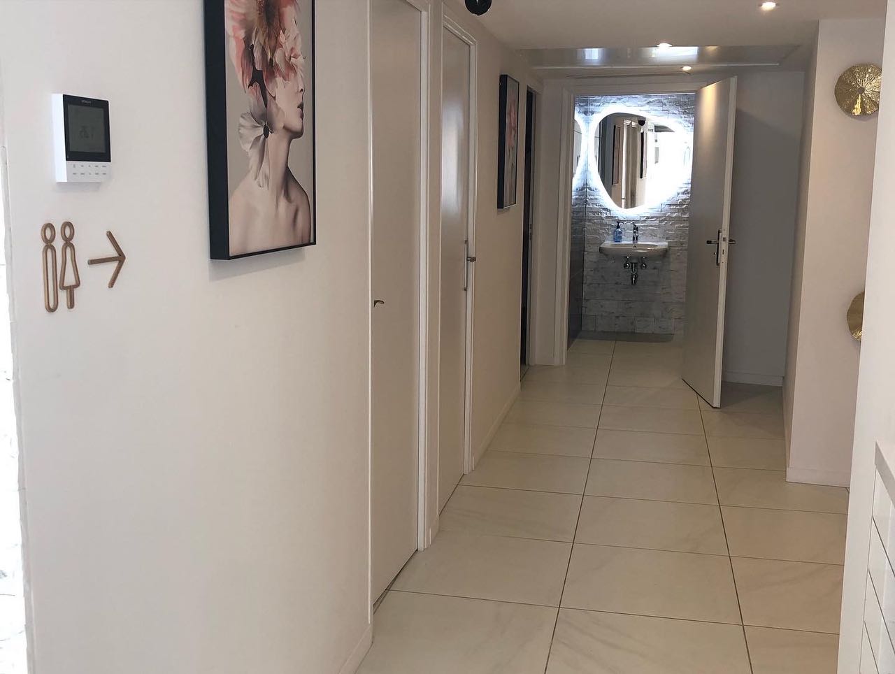 Claire Institut - Sourcils & cils Nice - Claire Institut - Photo Galerie - OneBooking