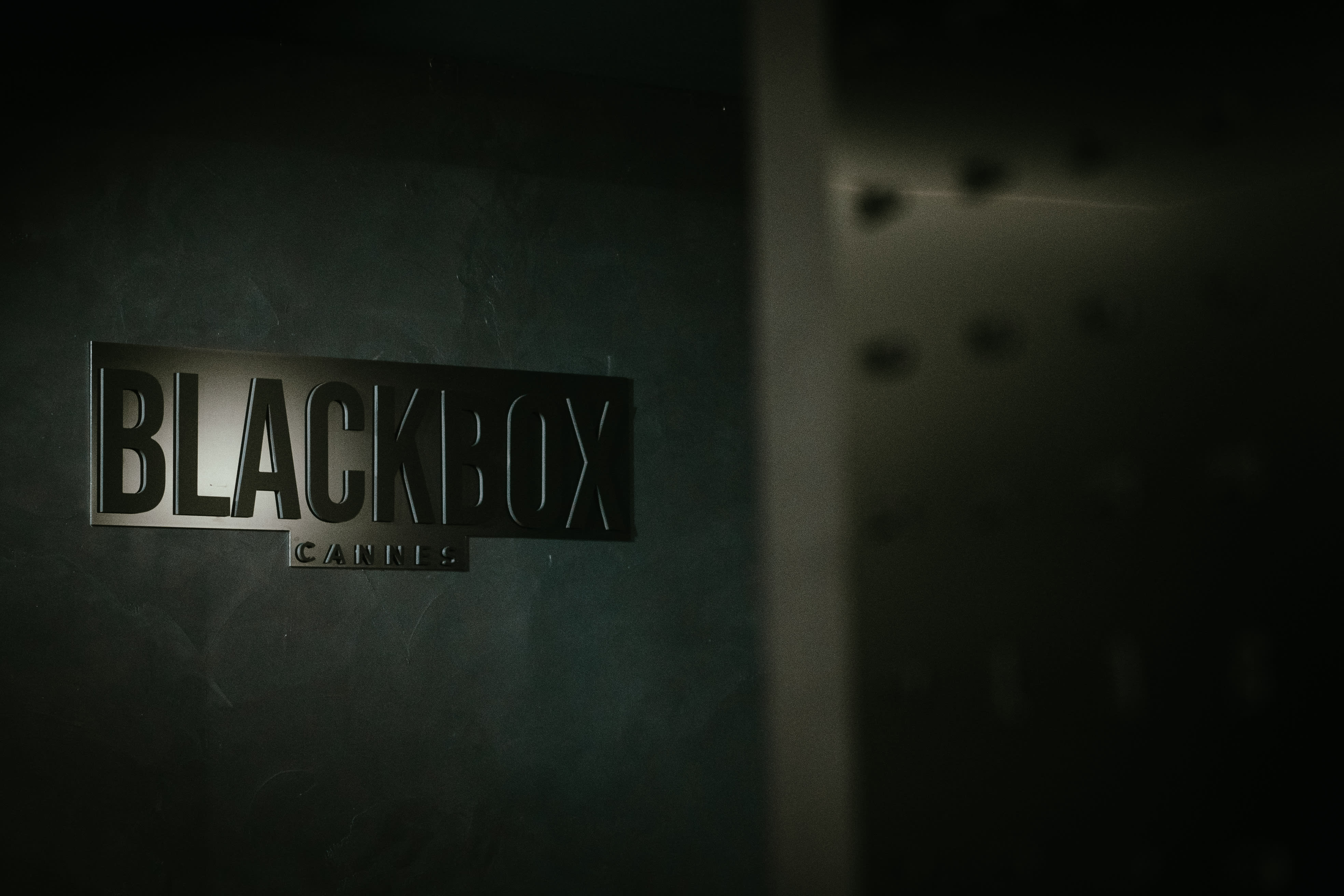 BLACKBOX - Cannes - Coiffure Cannes - Photo de couverture - OneBooking