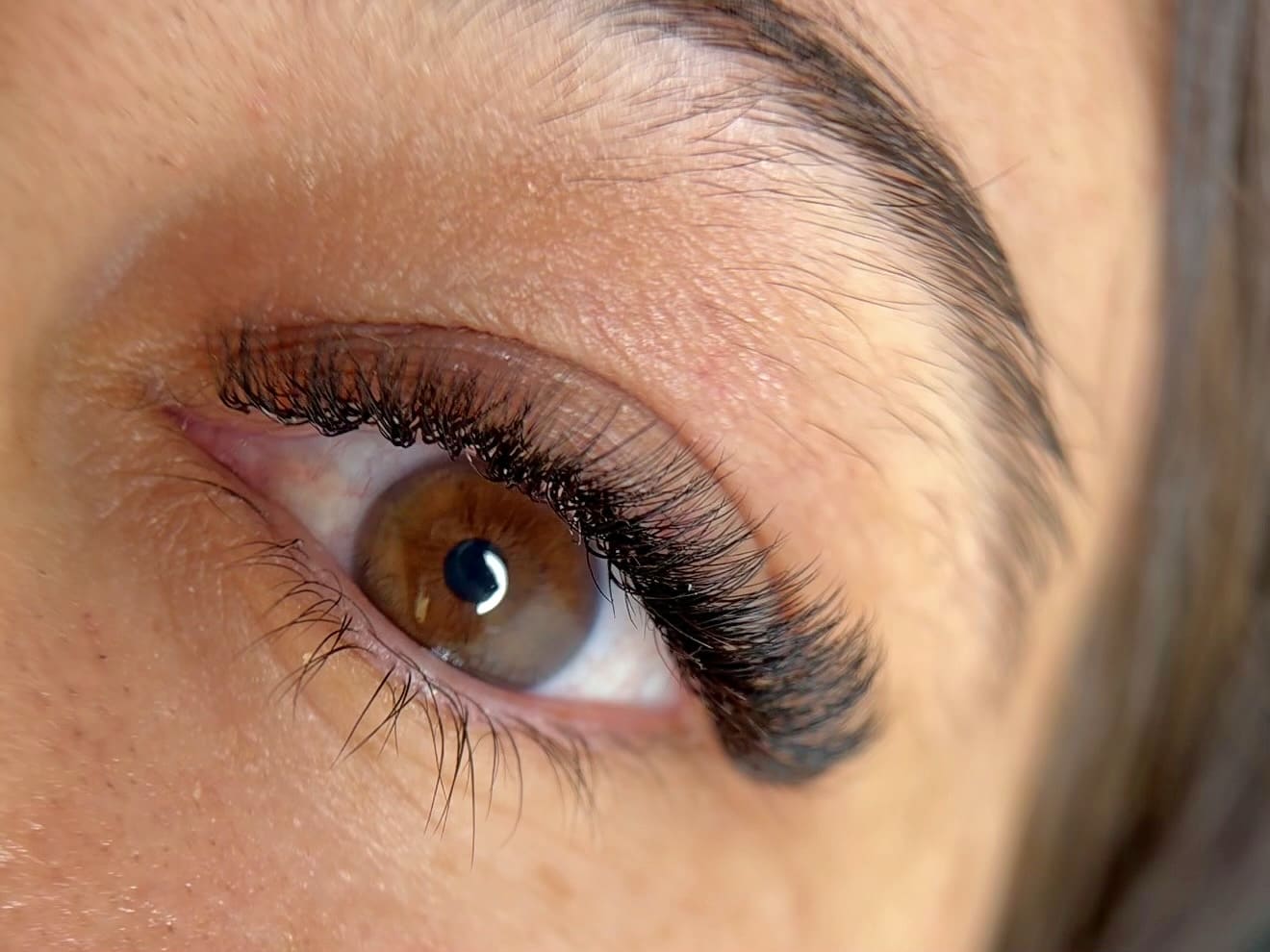 Leta Brow Lash - Soin visage Nice - Leta Brow Lash - Photo Galerie - OneBooking