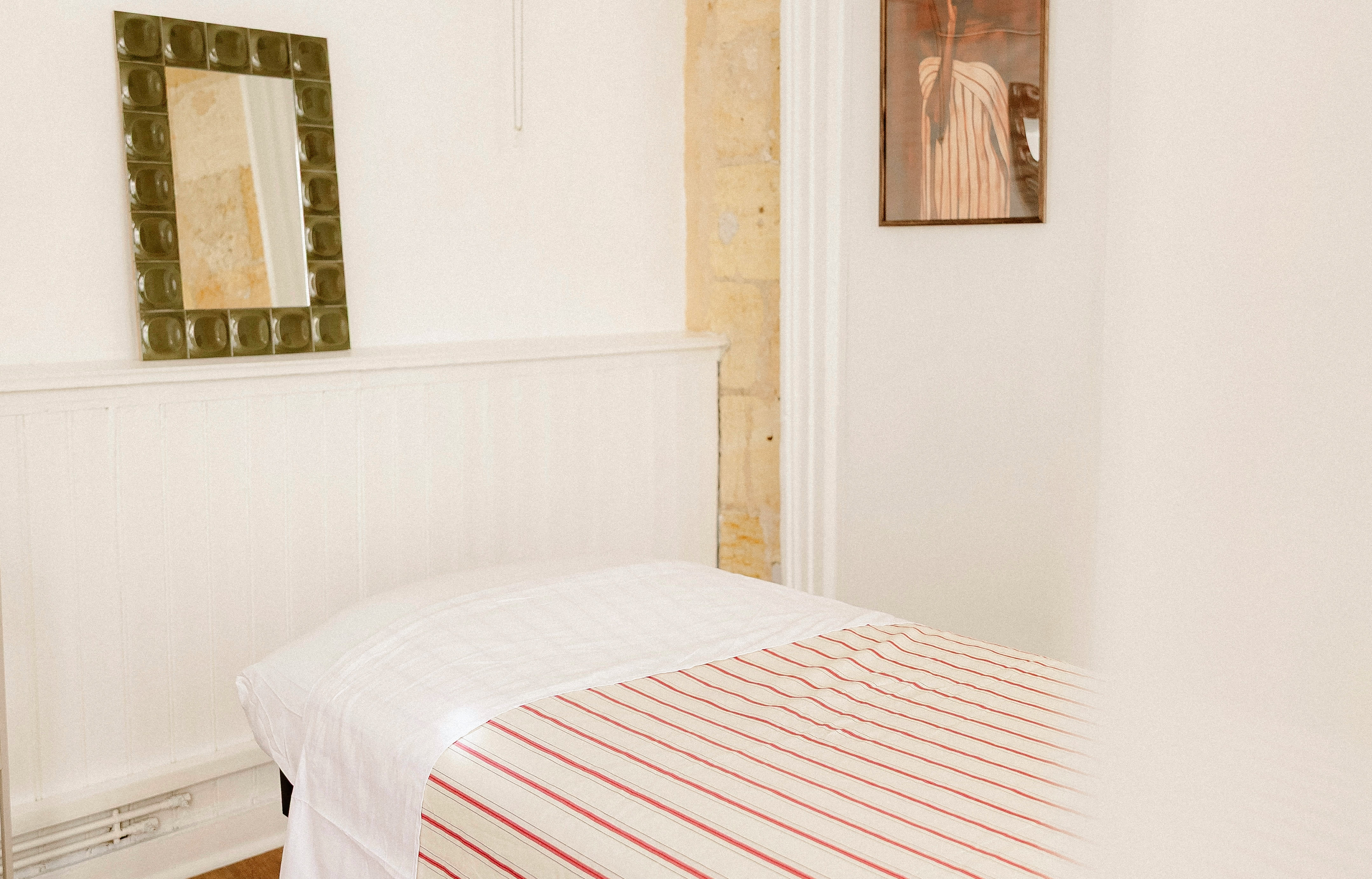 Loné Skin Studio - Massage Bordeaux - OneBooking