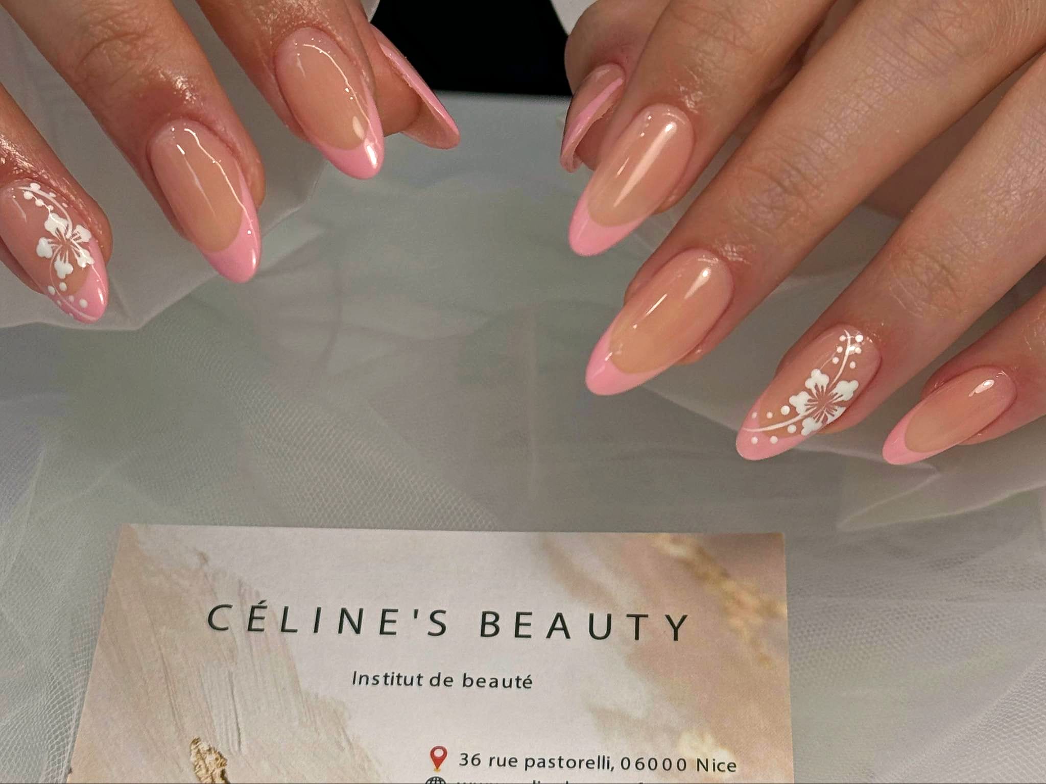 CELINE S BEAUTY - Sourcils & cils Nice - CELINE S BEAUTY - Photo Galerie - OneBooking