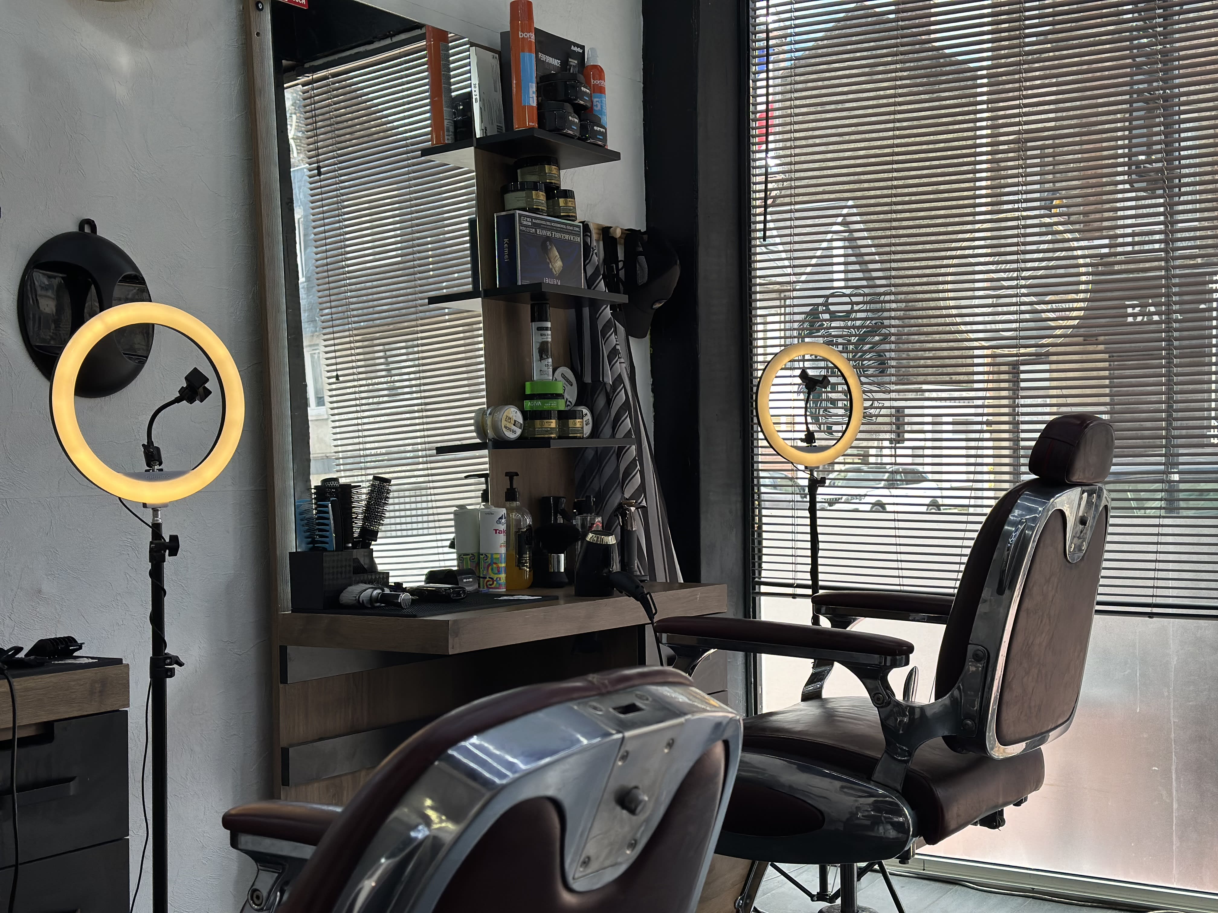 Moustache coiffure - Coiffure Le Havre - OneBooking
