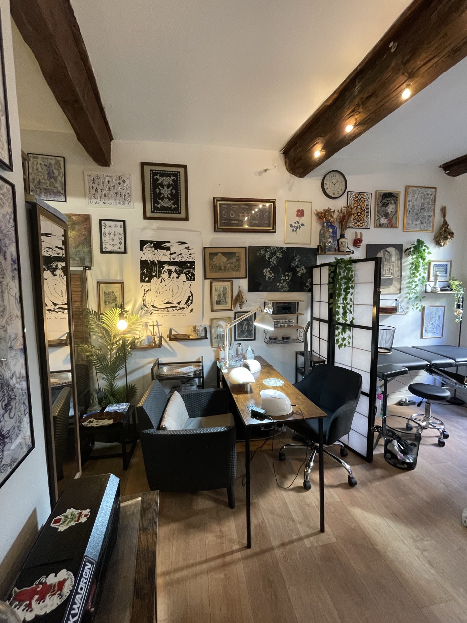 Queens Nails Pro - Onglerie Montpellier - OneBooking