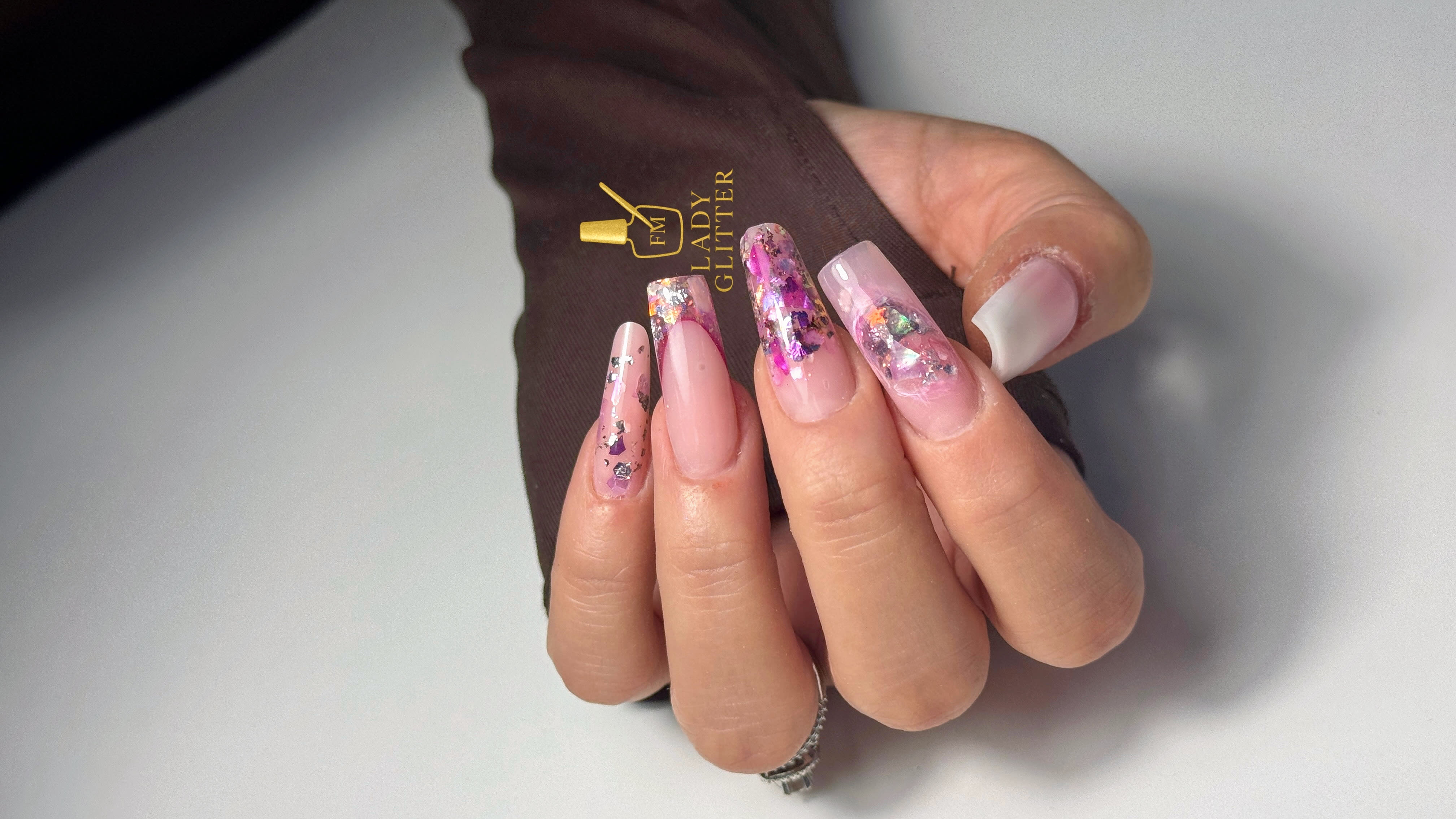 Lady Glitter - Institut de beauté Cannes - Lady Glitter - Photo Galerie - OneBooking