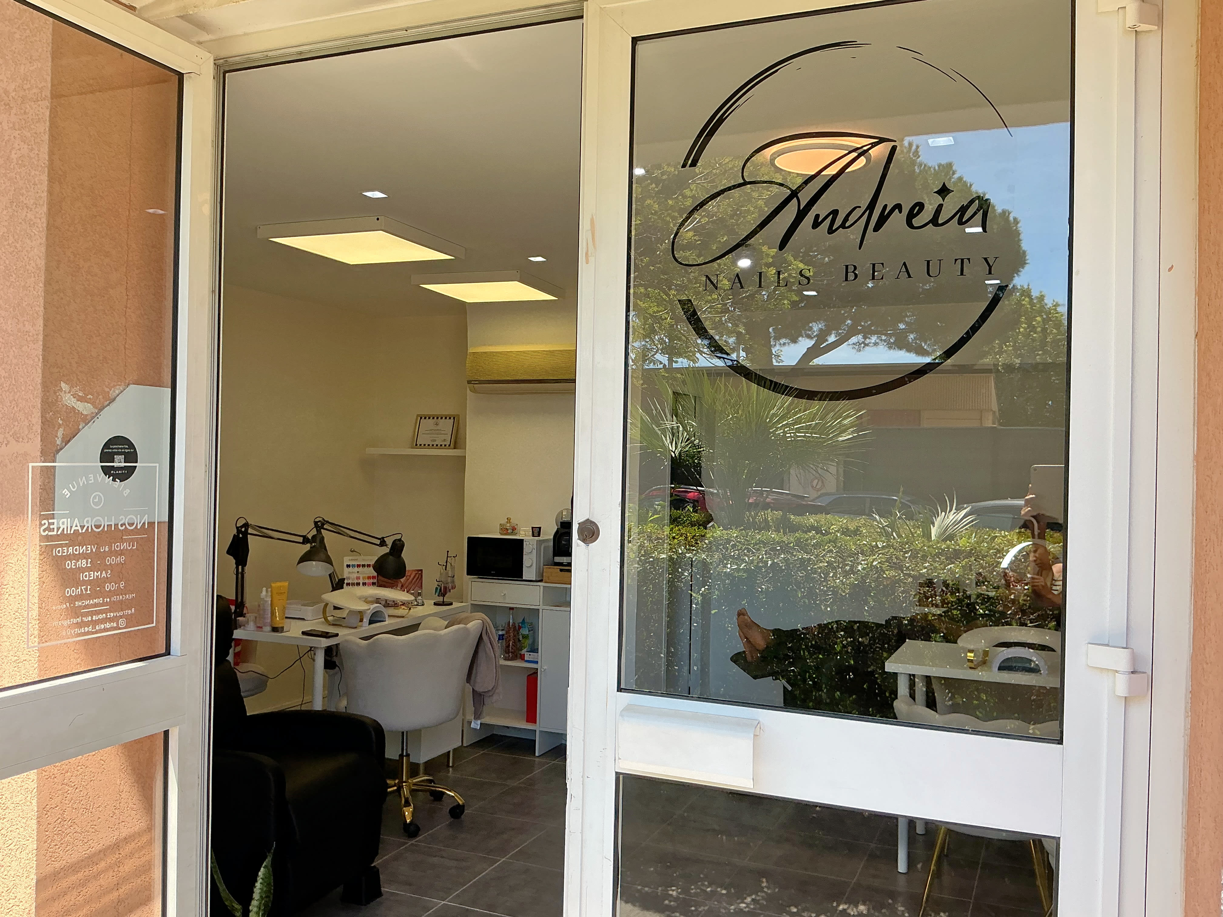 Andrea Nails Beauty - Institut de beauté Cannes - Photo de couverture - OneBooking
